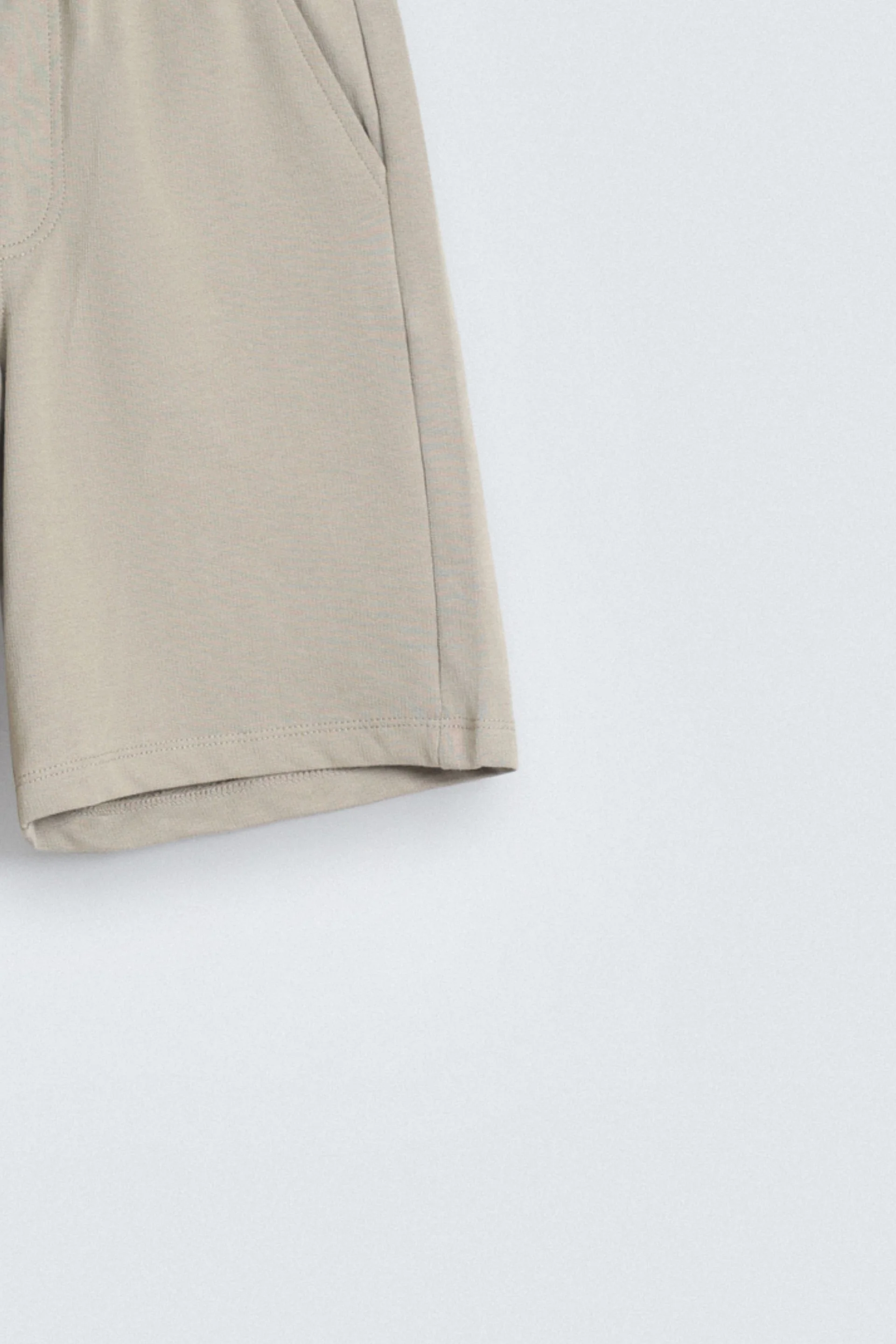 Basic Knit Shorts - Image 2