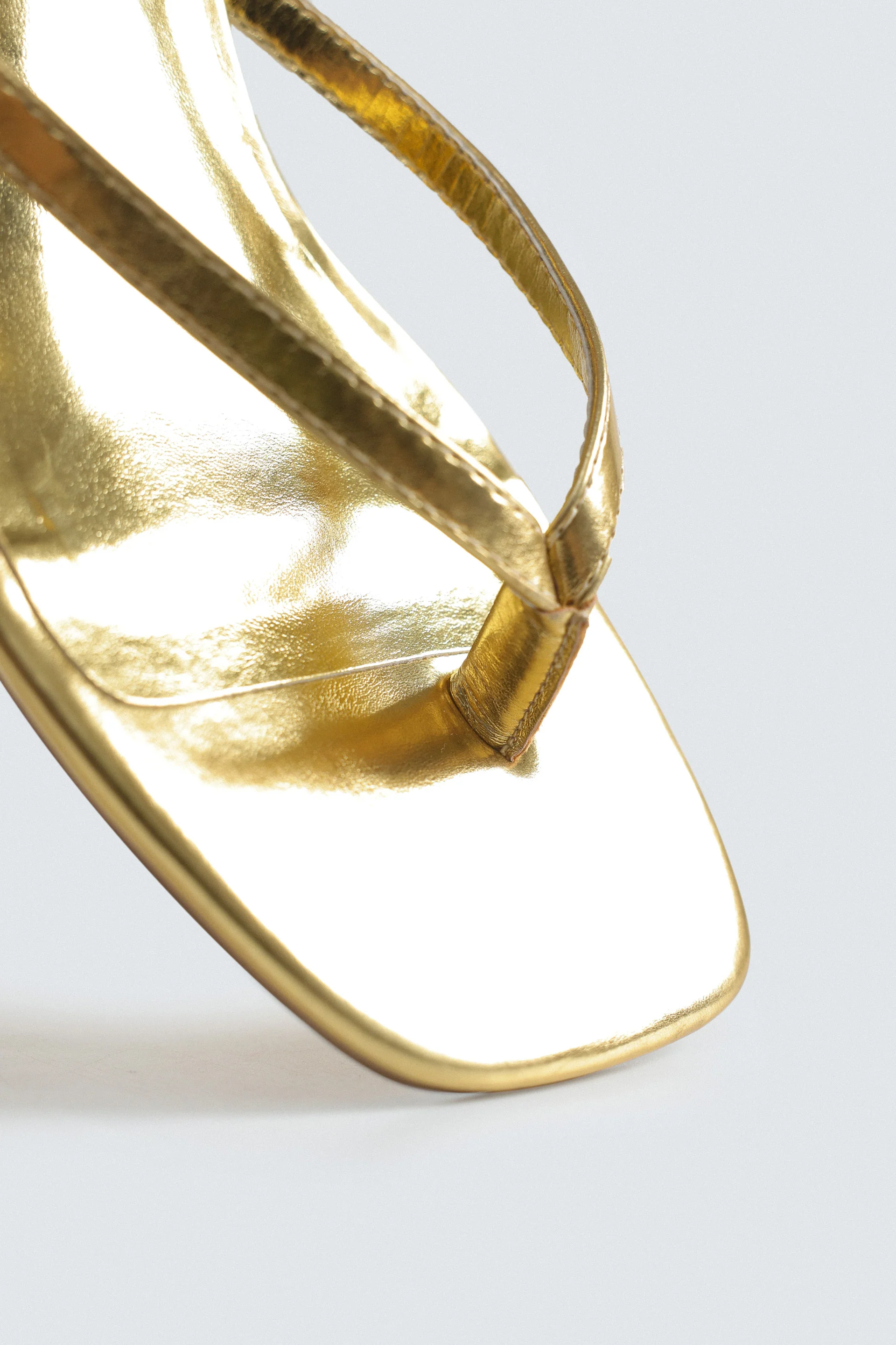Thong Heels - Image 9