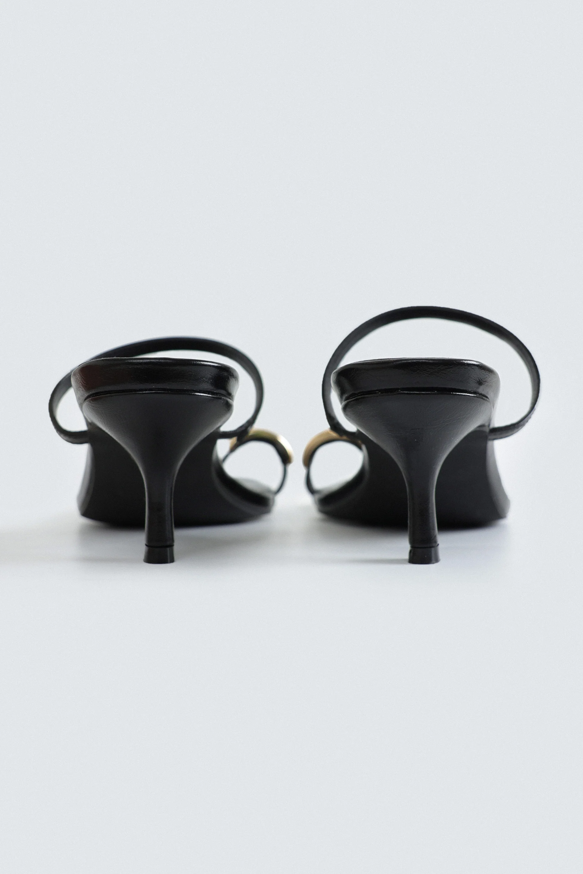 Toe Ring Heels - Image 11