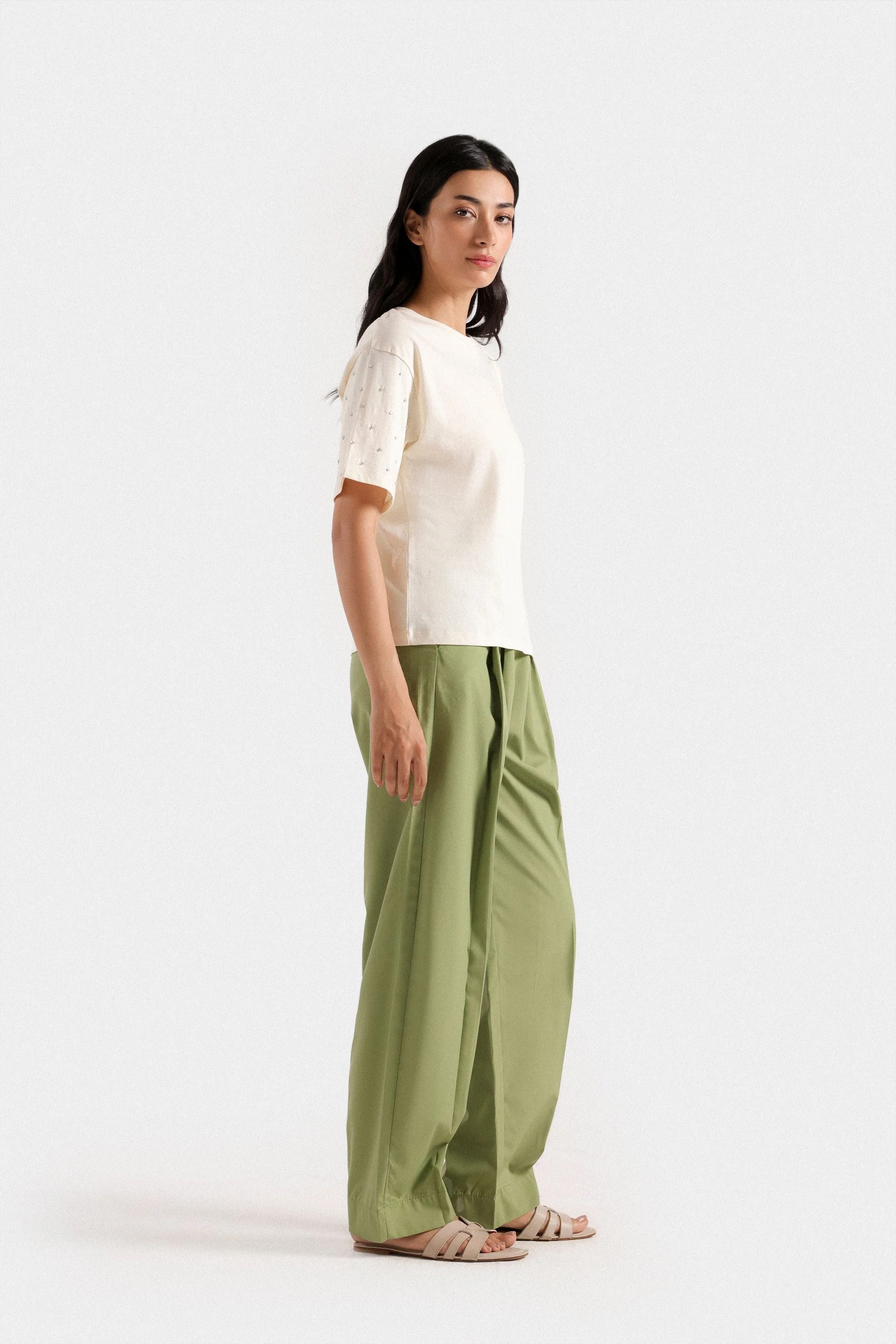 Pleated Barrel Pants - Image 11