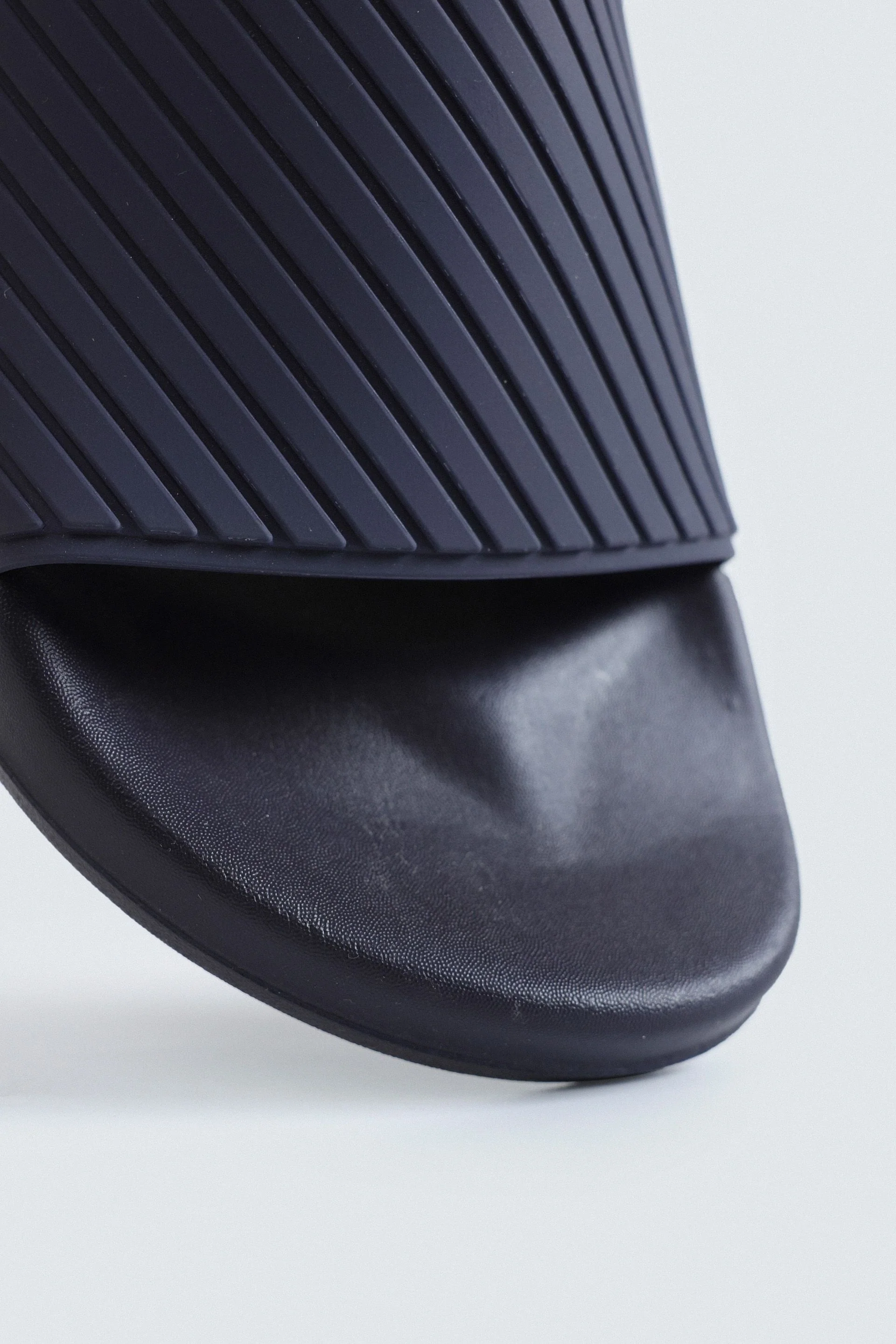 Striped Rubberized Slides - Image 15