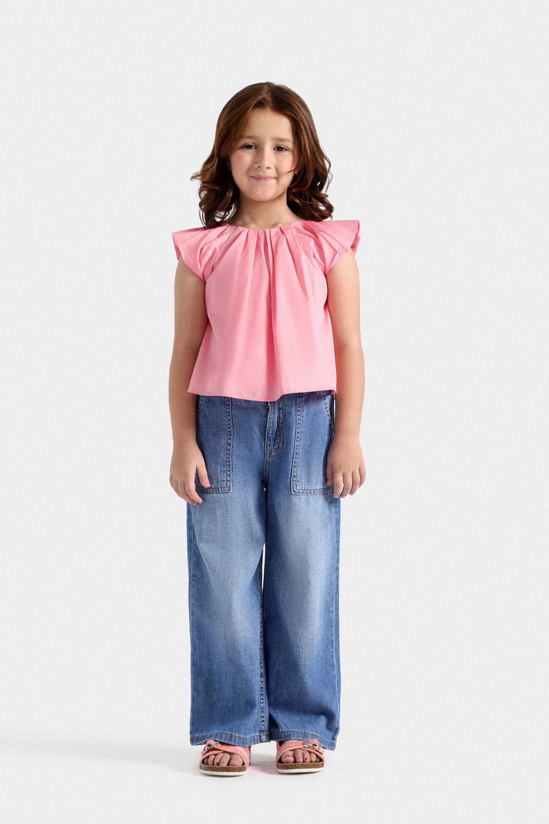 Sleeveless Blouse With Pleats Detail - Image 4