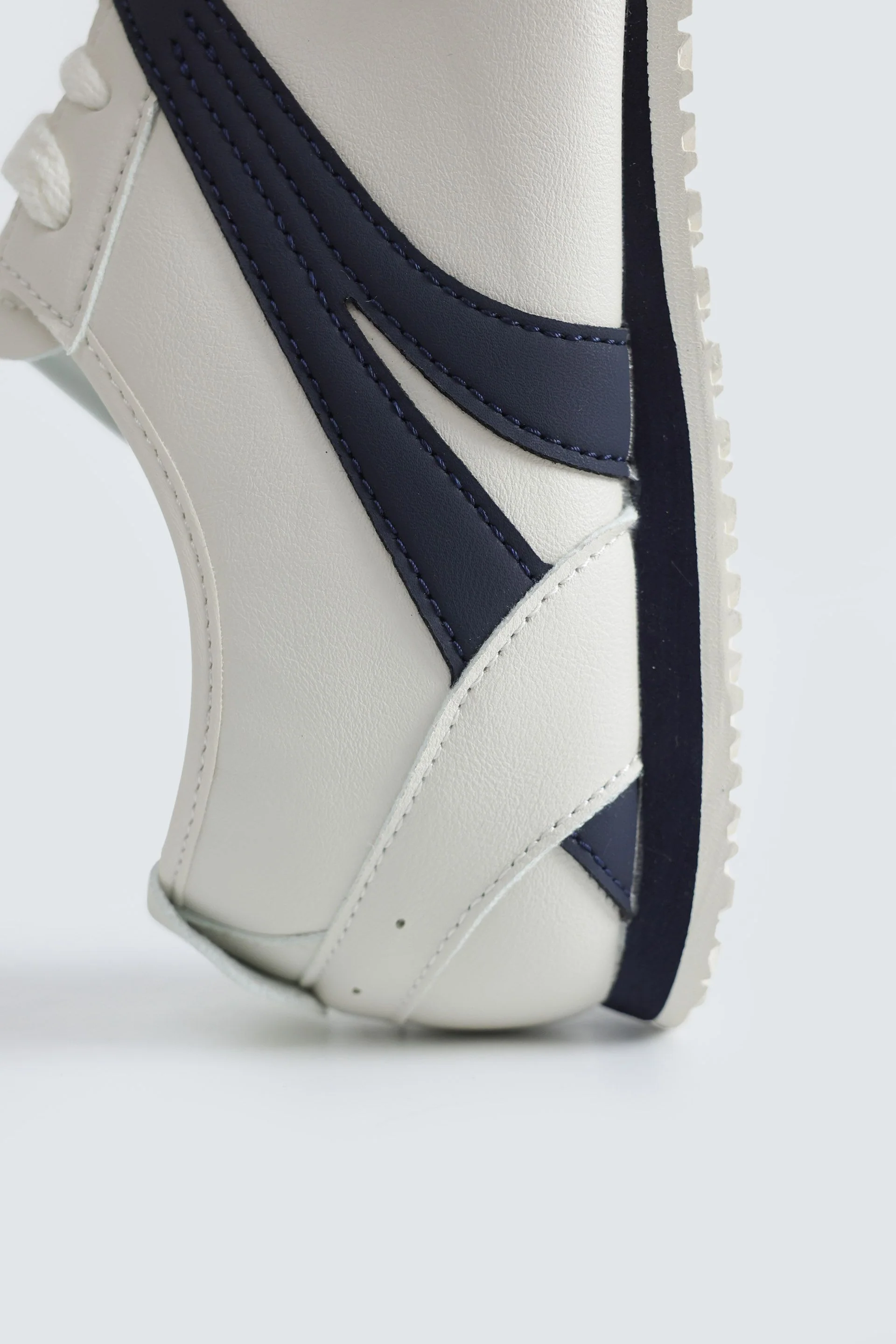 Multi-Piece Sneakers - Image 10