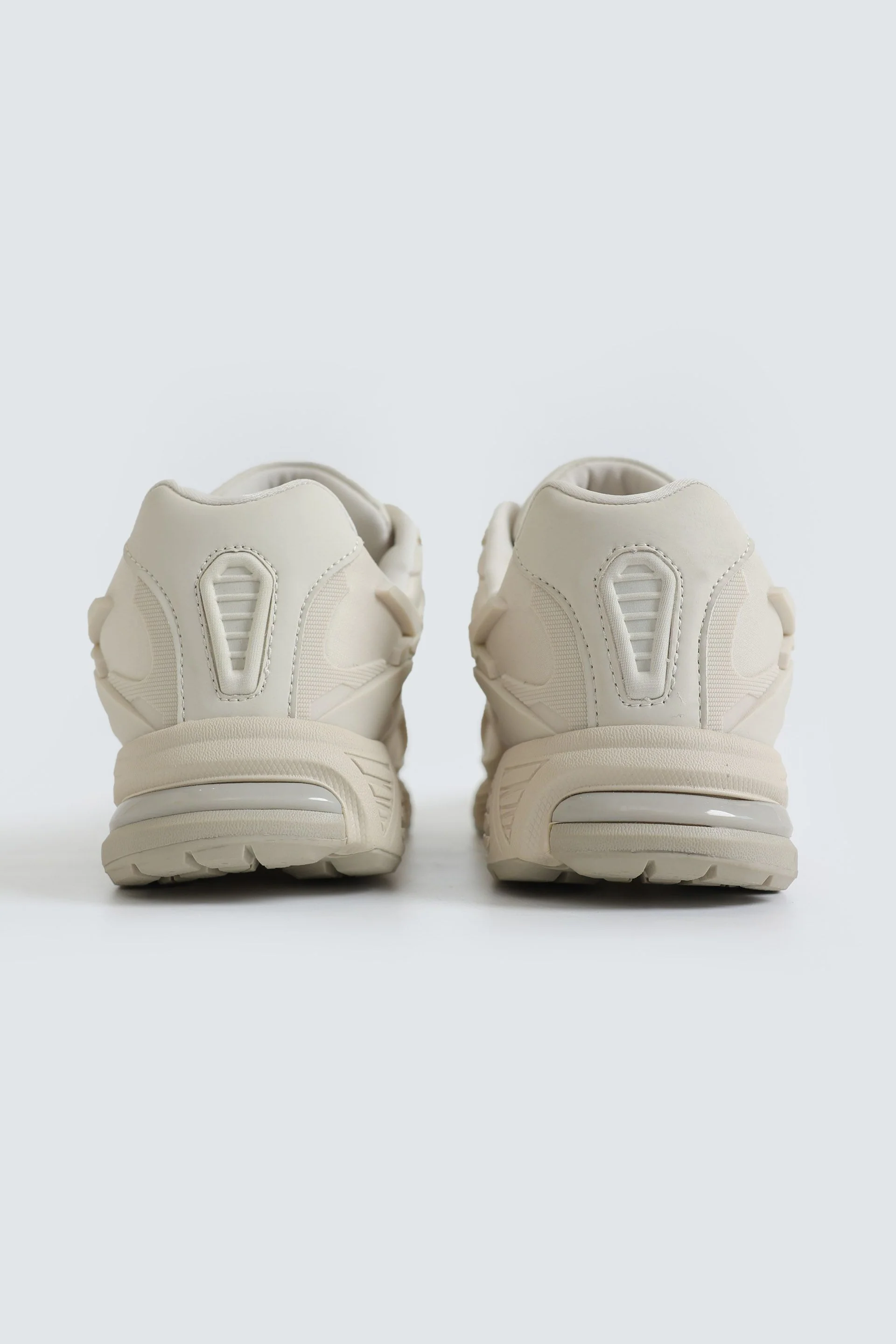 Multi-Piece Sneakers - Image 12