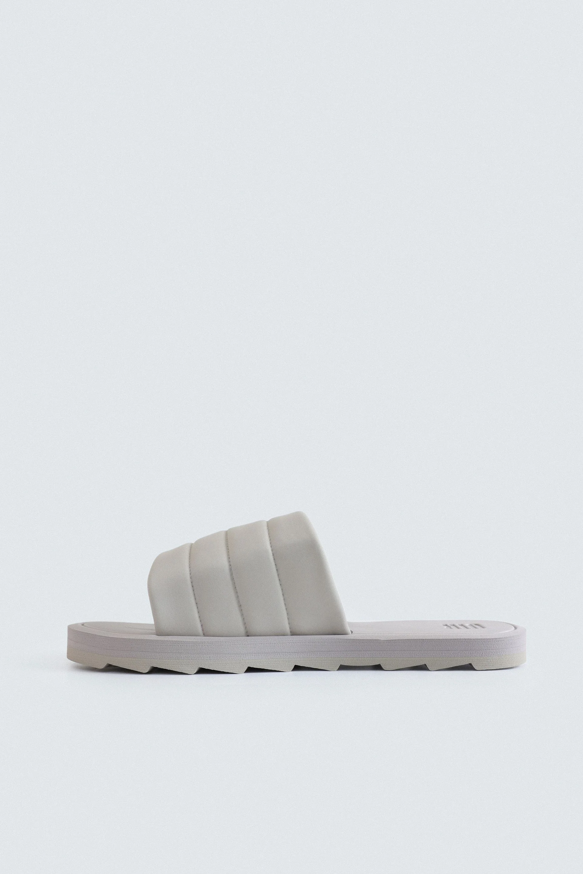 Quilted Velcro Slides - Image 12