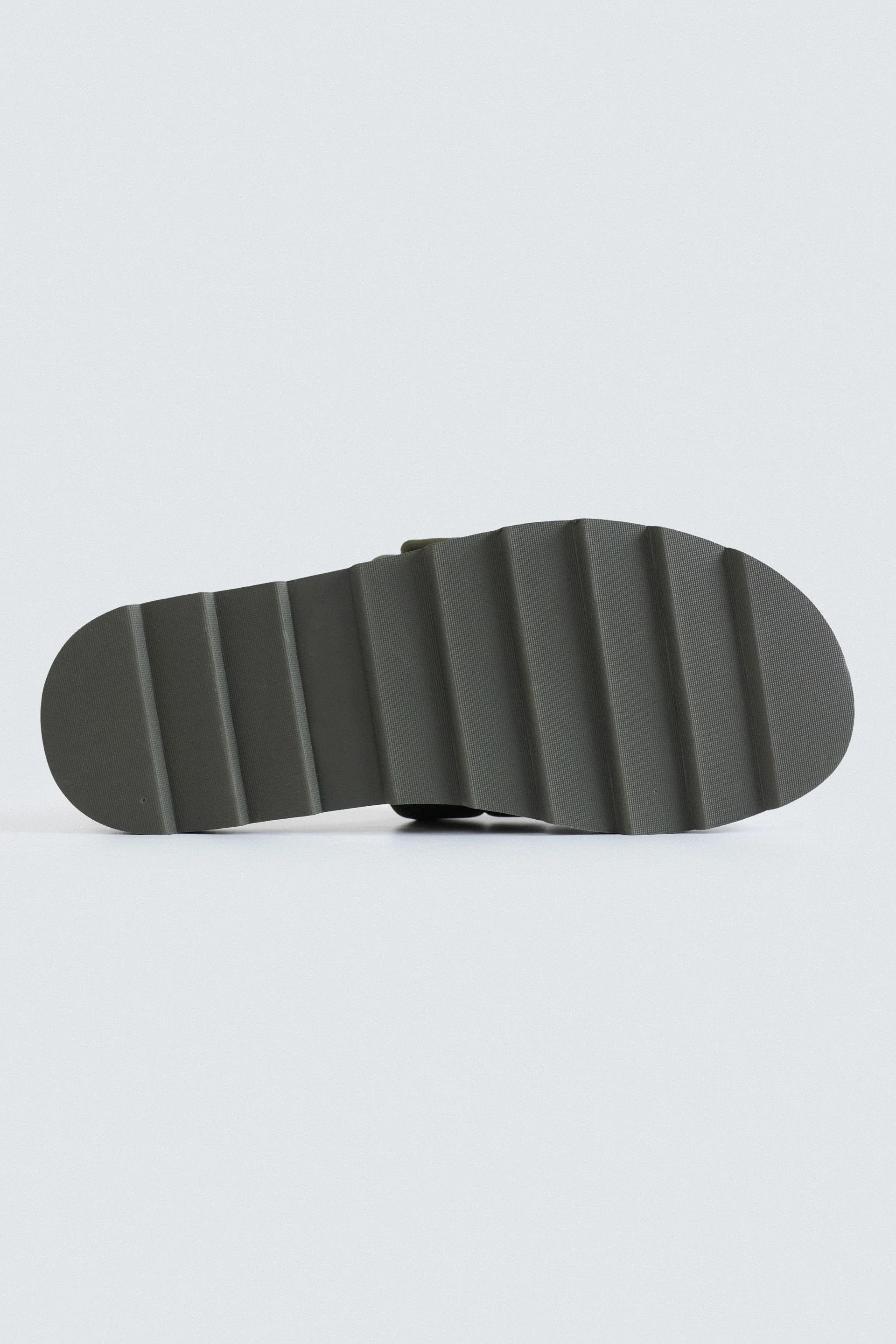 Quilted Velcro Slides - Image 6