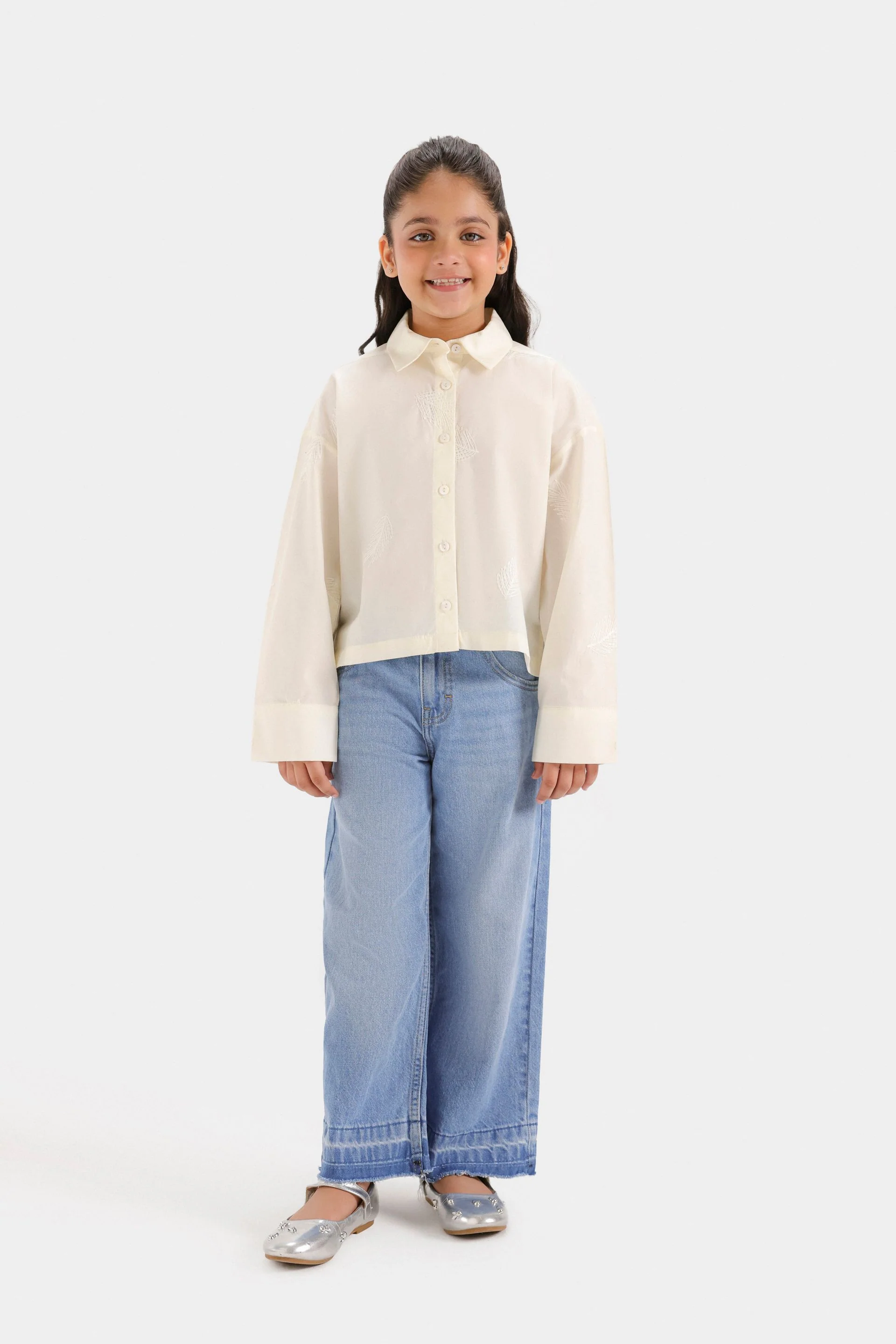 Cropped Embroidered Shirt - Image 4