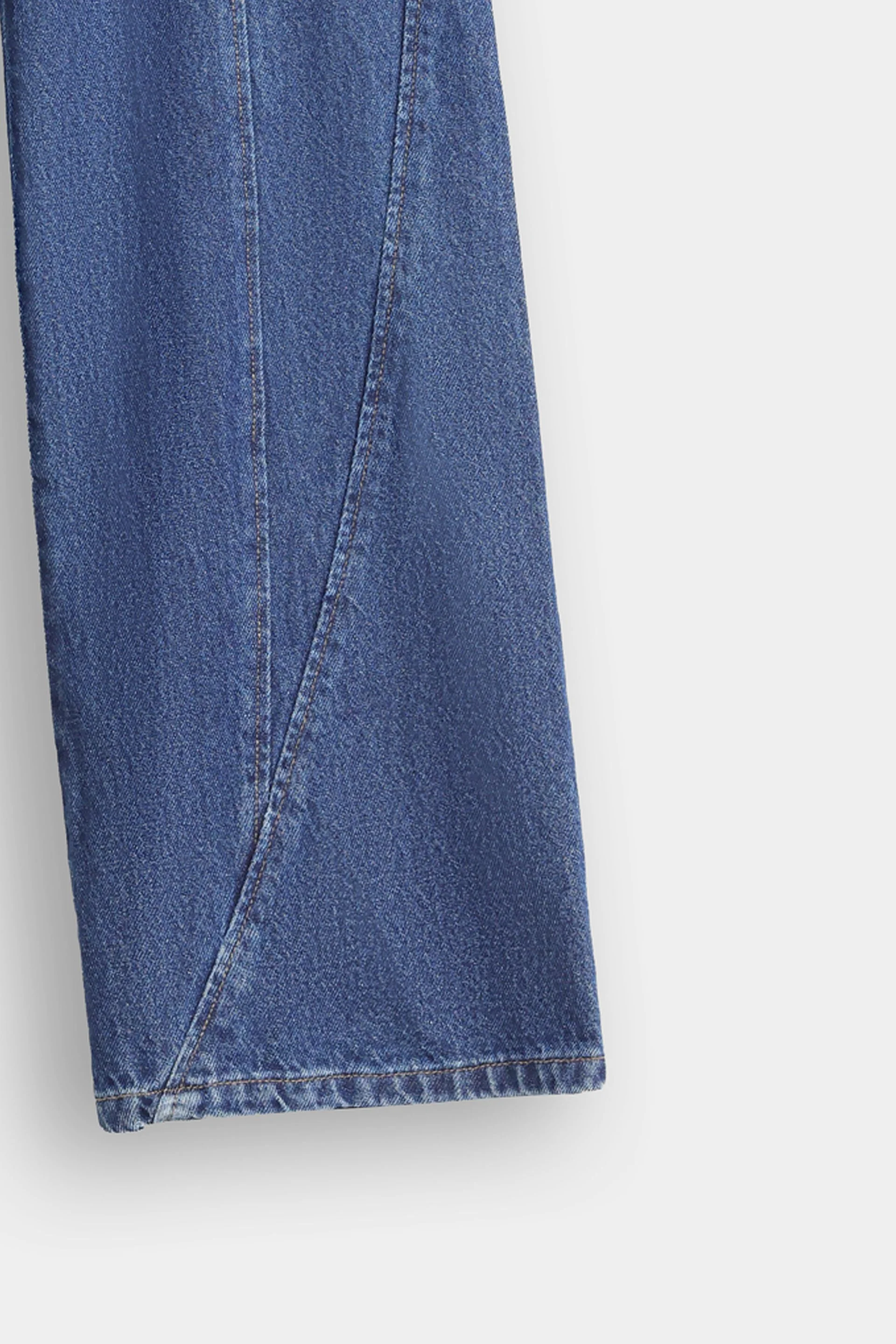 Wide Leg Paneled Jeans - Image 8