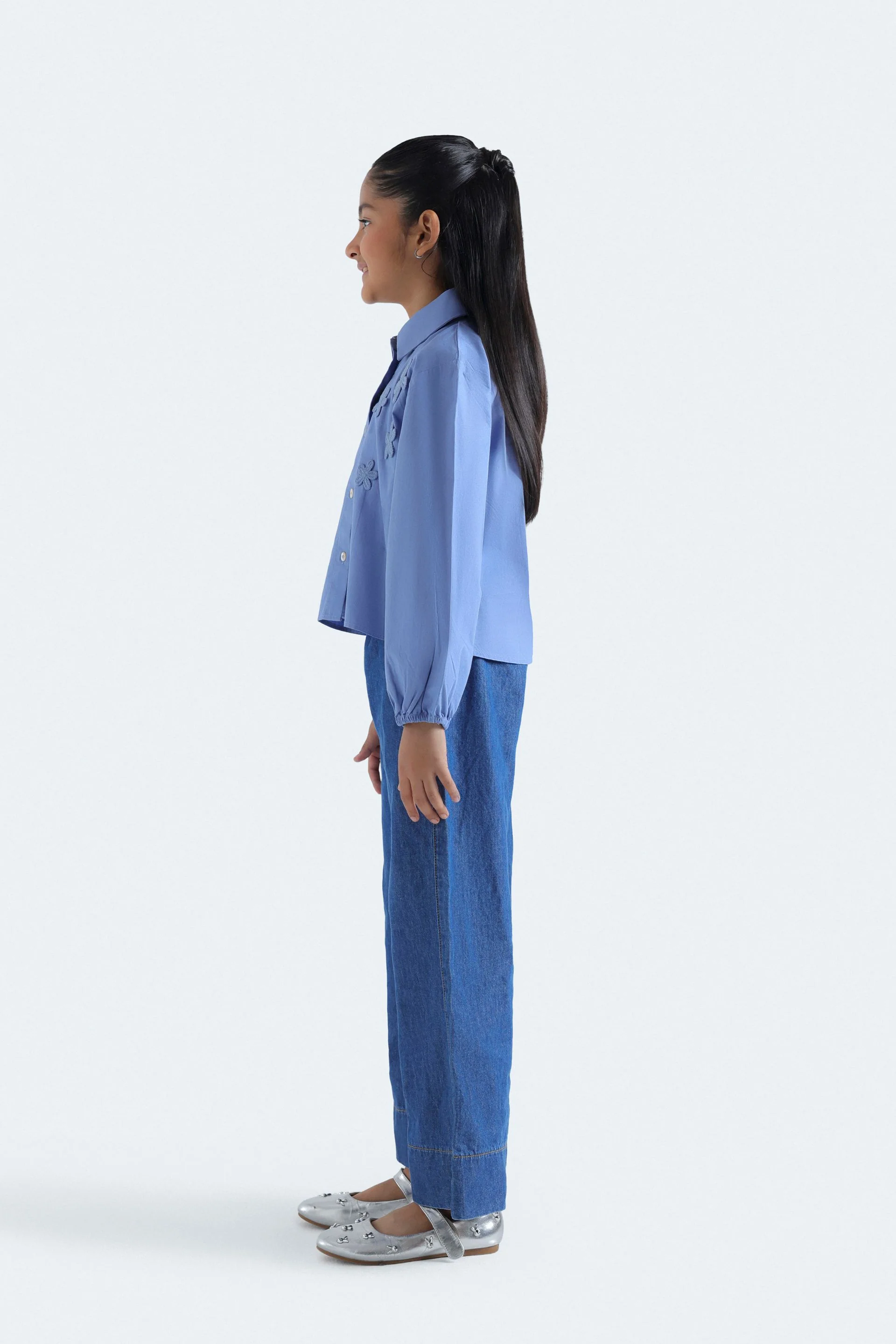 Cropped Applique Shirt - Image 5