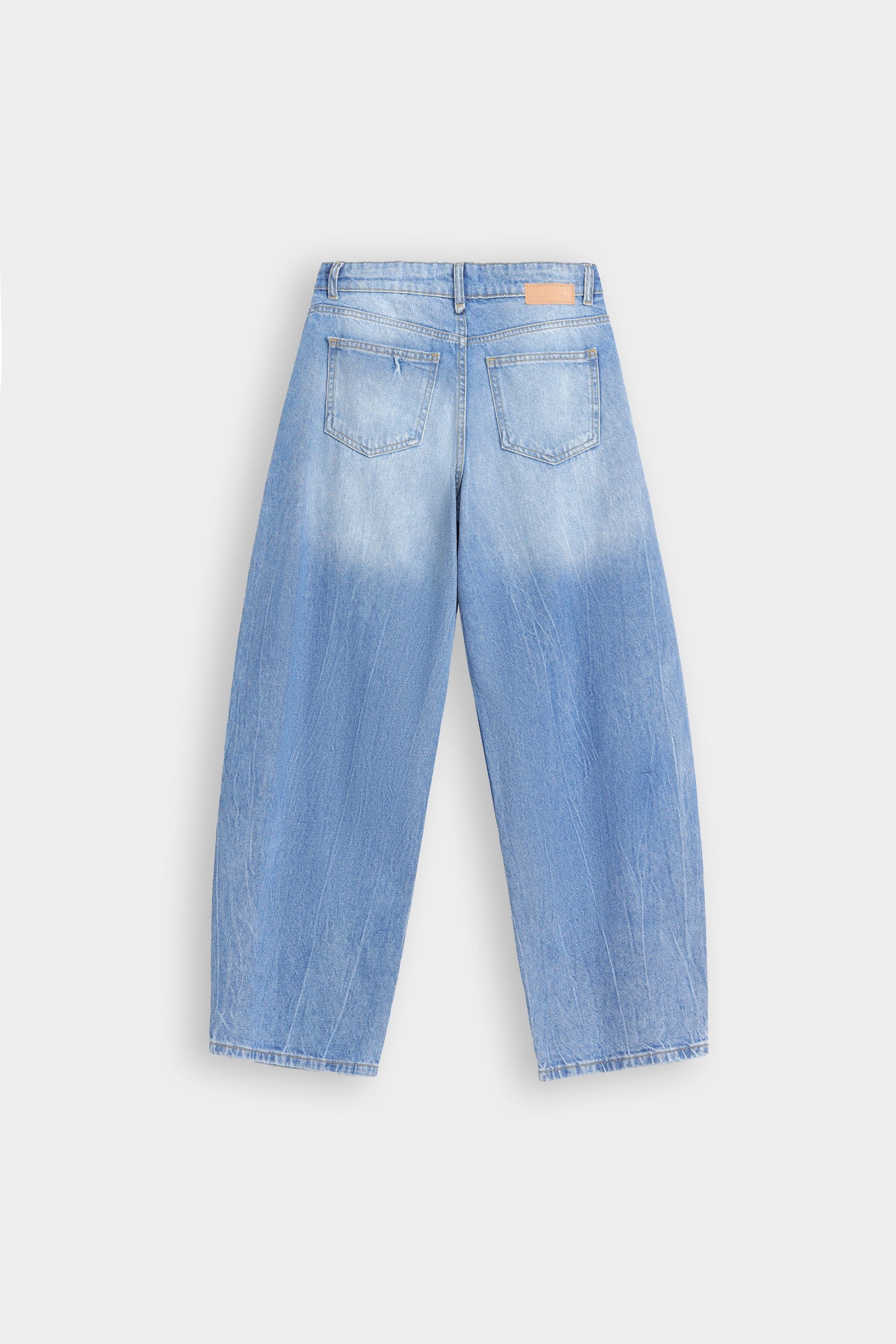 Pleated Barrel Leg Jeans - Image 8
