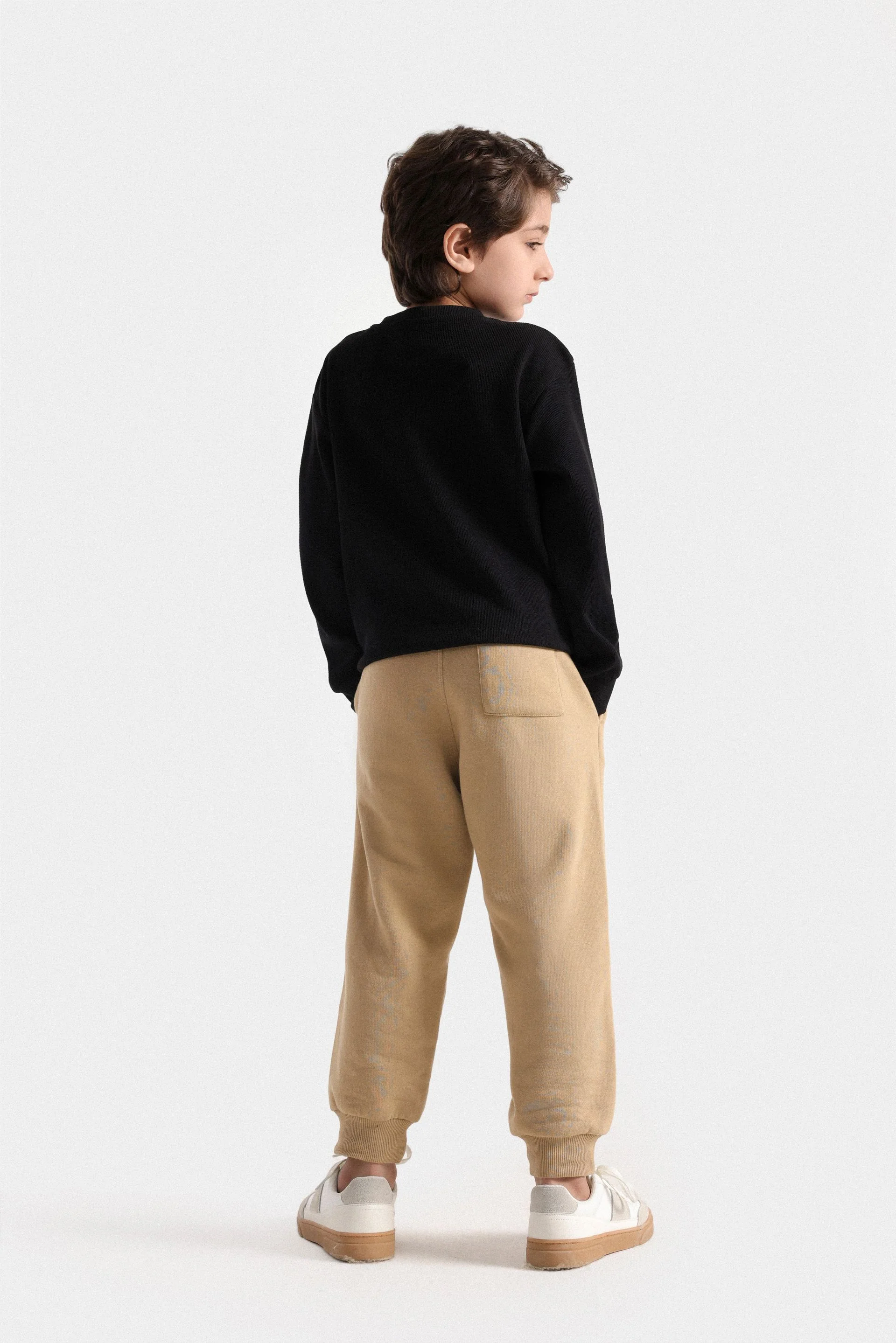 Graphic Knitted Jogger - Image 8