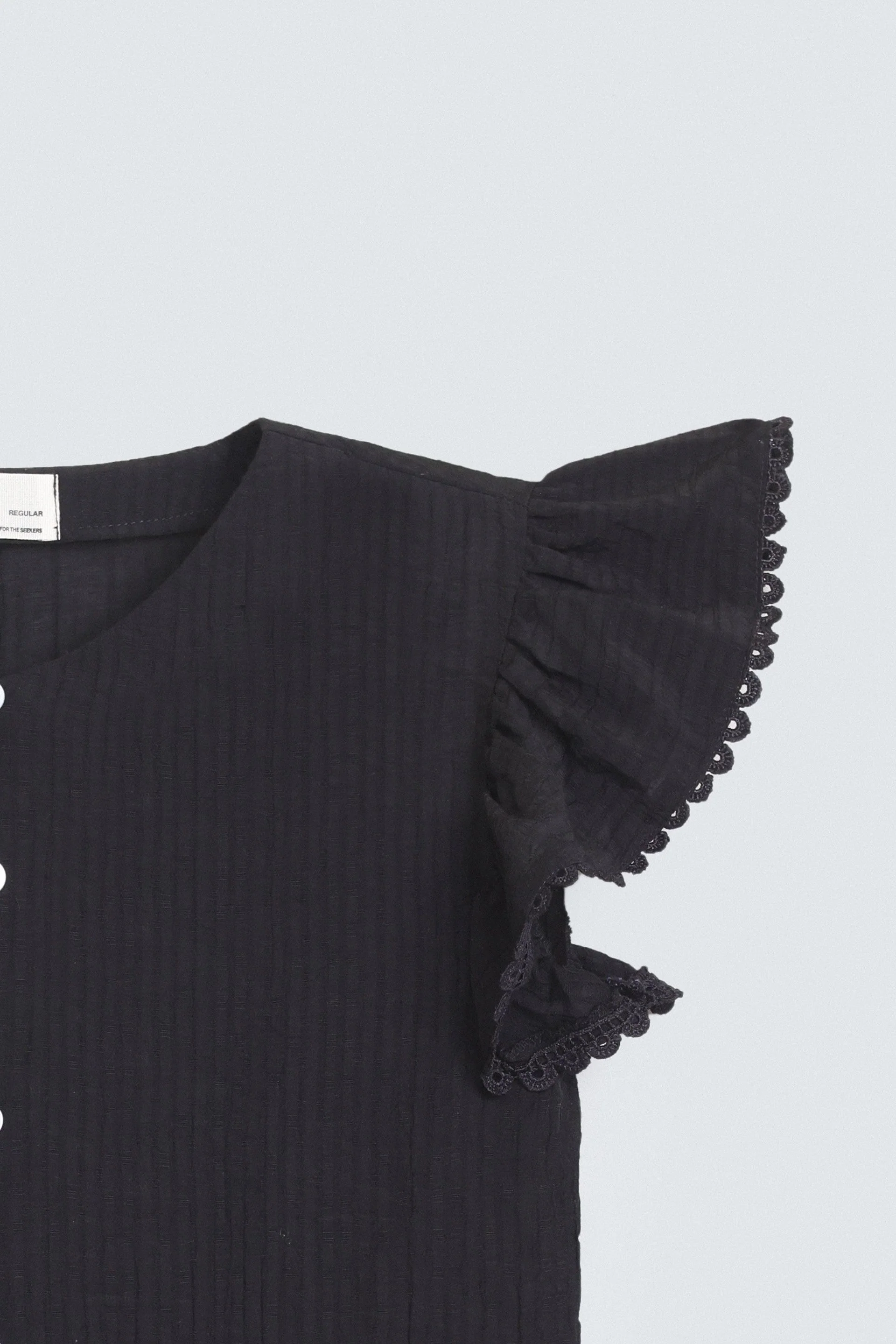 Cropped Shirt With Lace Detail - Image 5