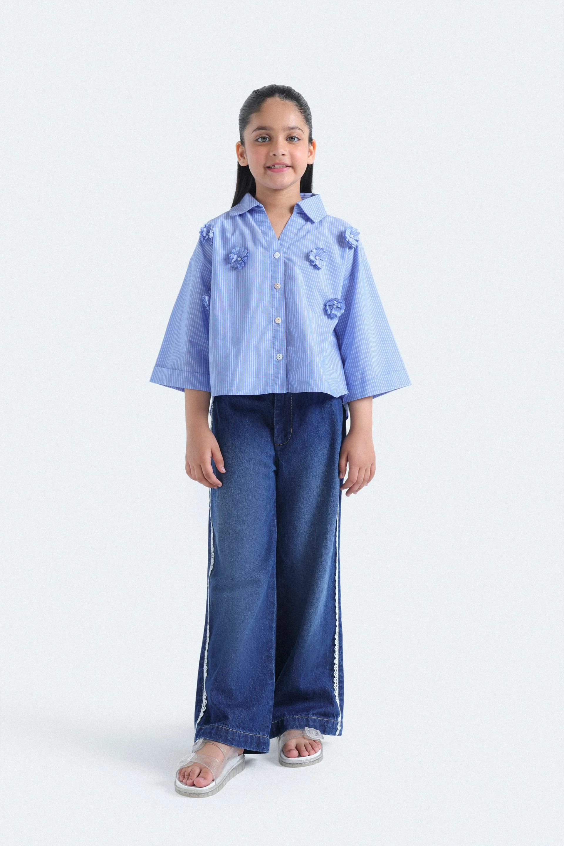 Cropped Embellished Shirt - Image 4