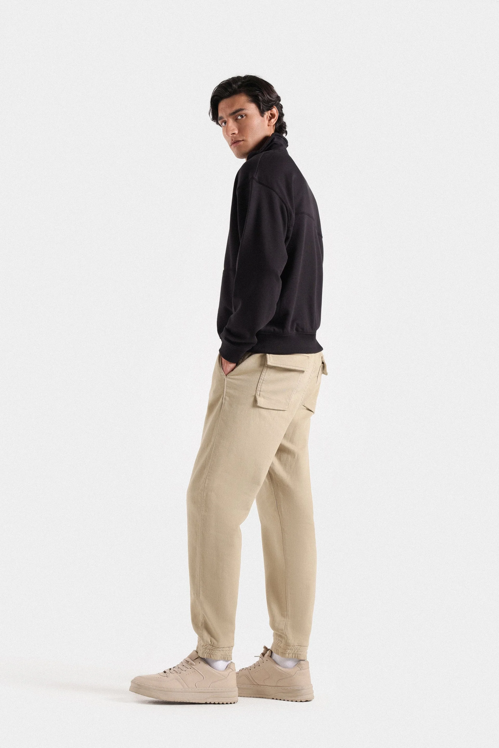 Buttoned Quarter Placket Sweatshirt - Image 10