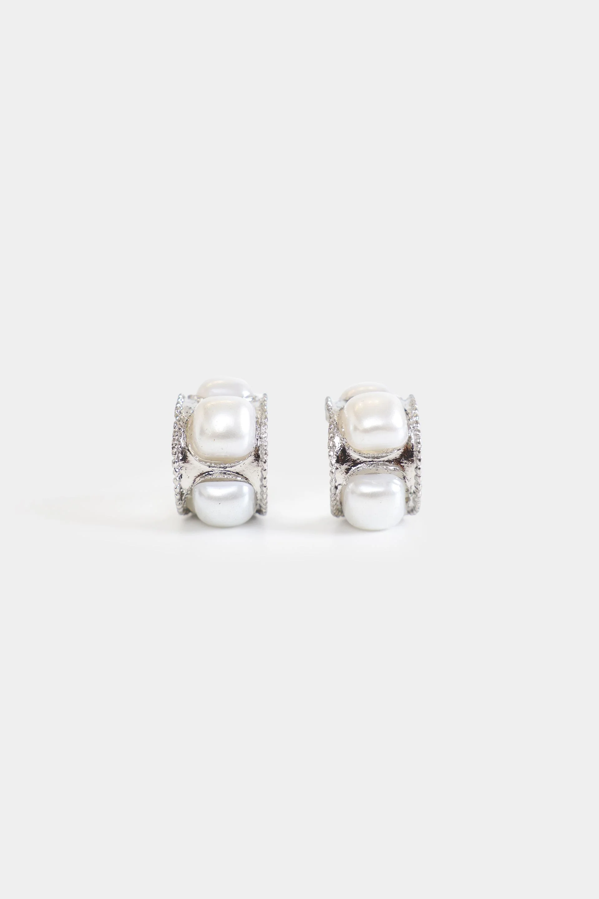 Chunky Pearl Hoops
