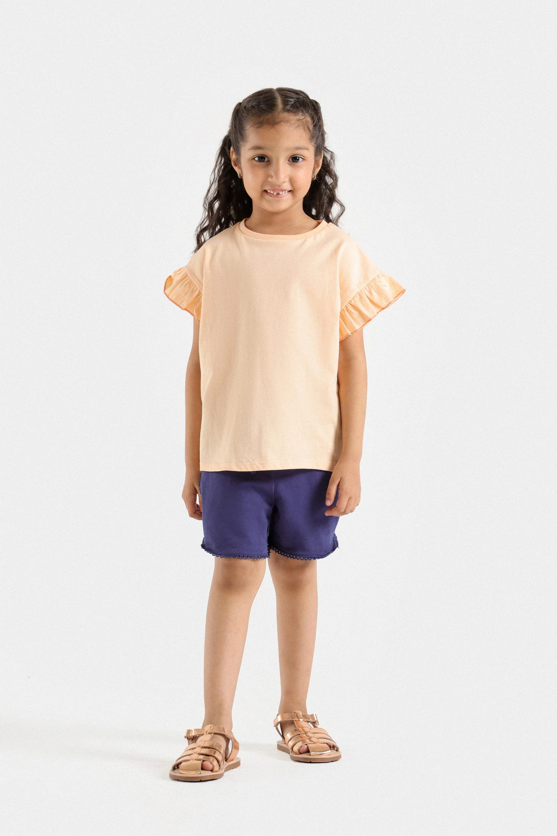 Cropped Basic T-Shirt With Frill Detail - Image 4