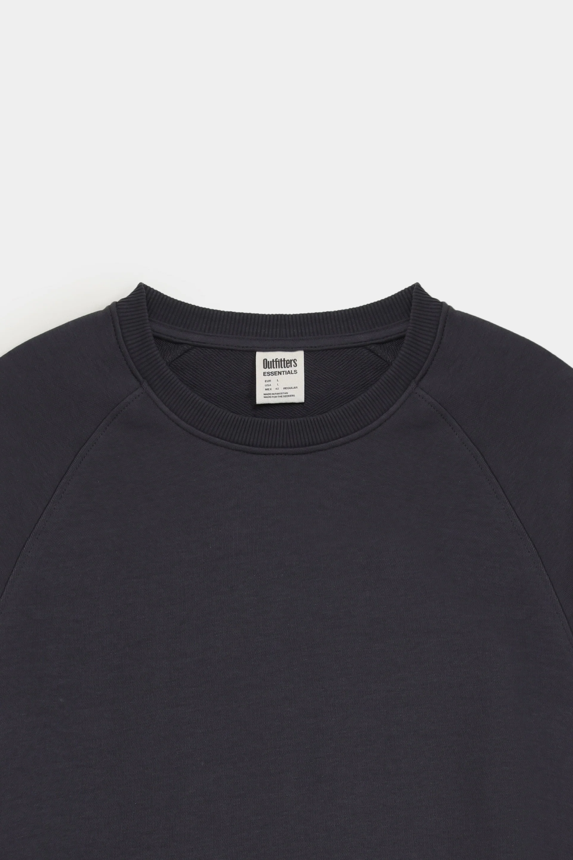 Basic Raglan Sleeve Sweatshirt - Image 12