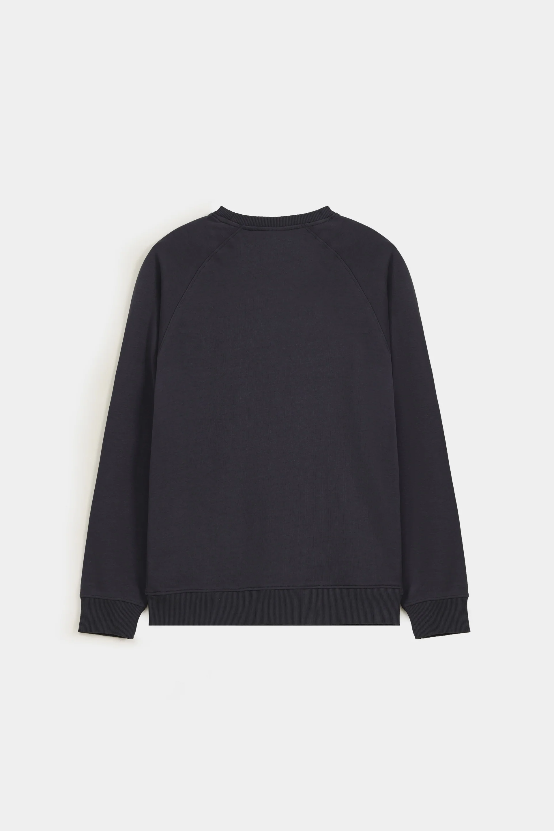Basic Raglan Sleeve Sweatshirt - Image 13