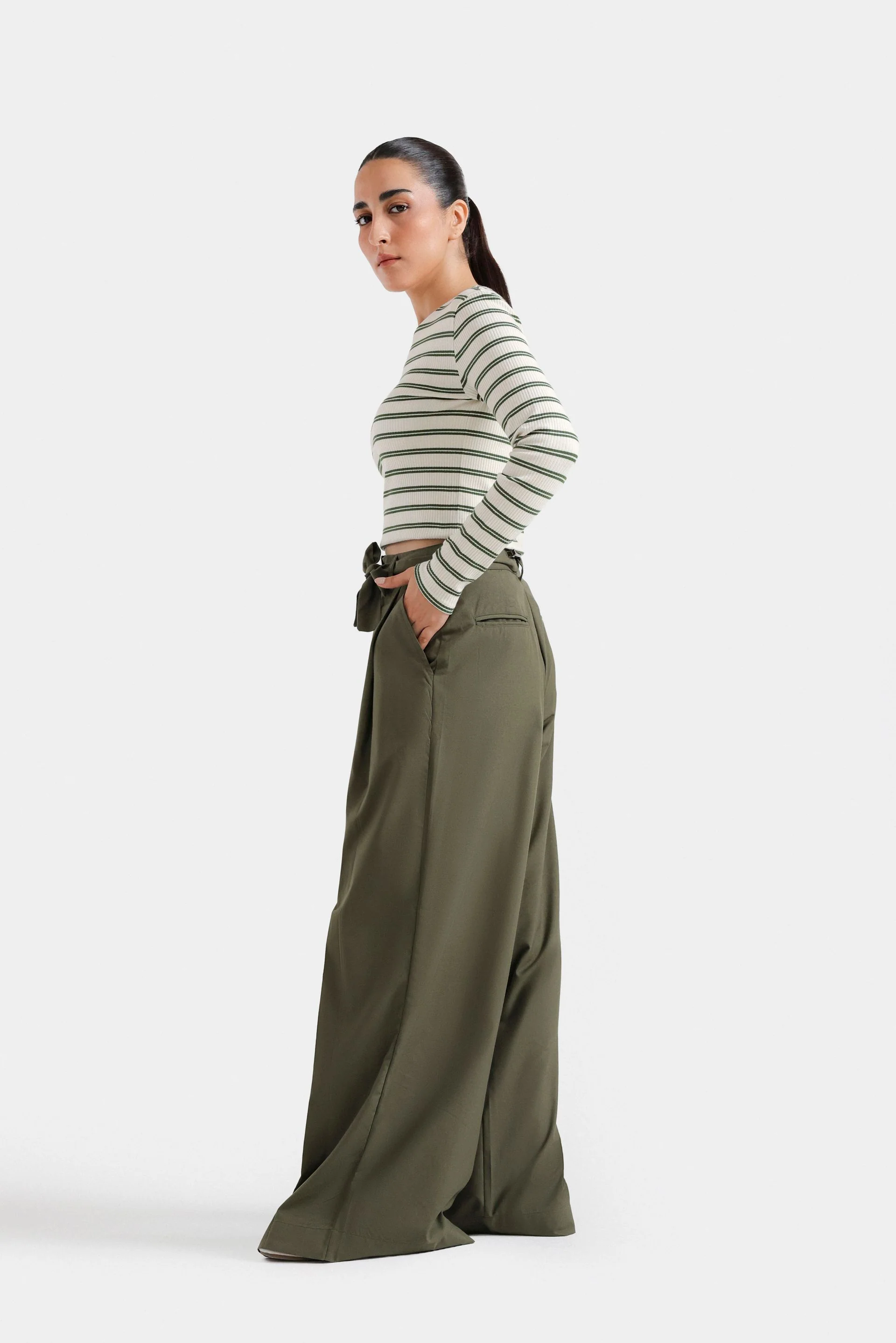 Wide Leg Pleated Trousers - Image 11