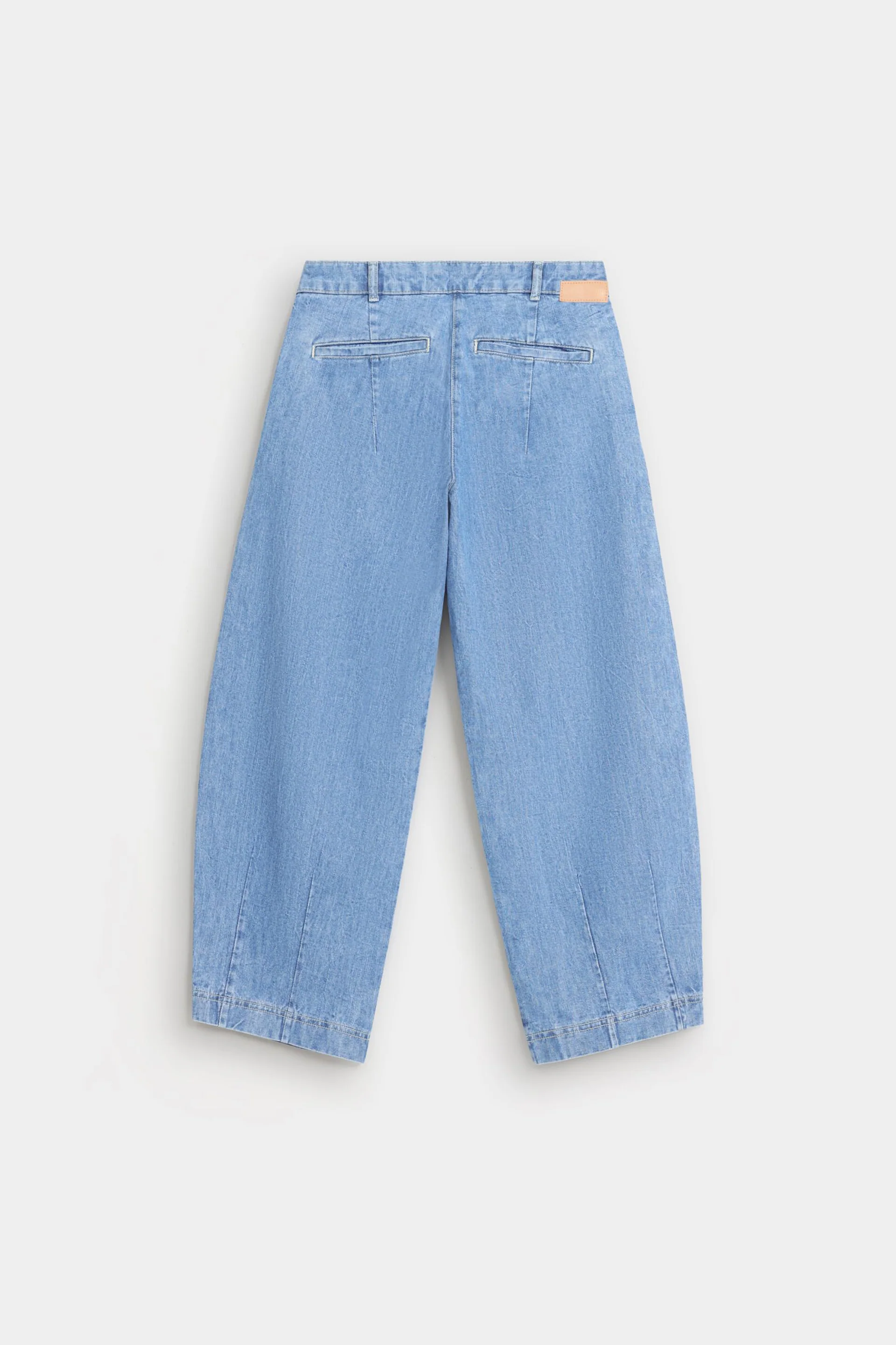 Barrel Fit Jeans - Image 4