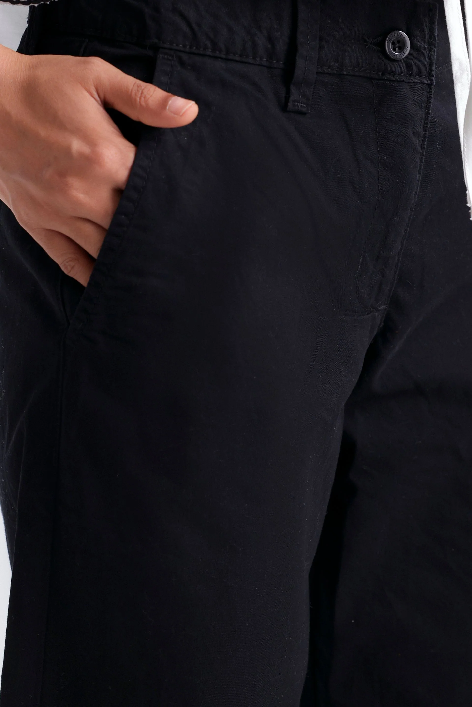 Mid Rise Wide Leg Pants - Image 3