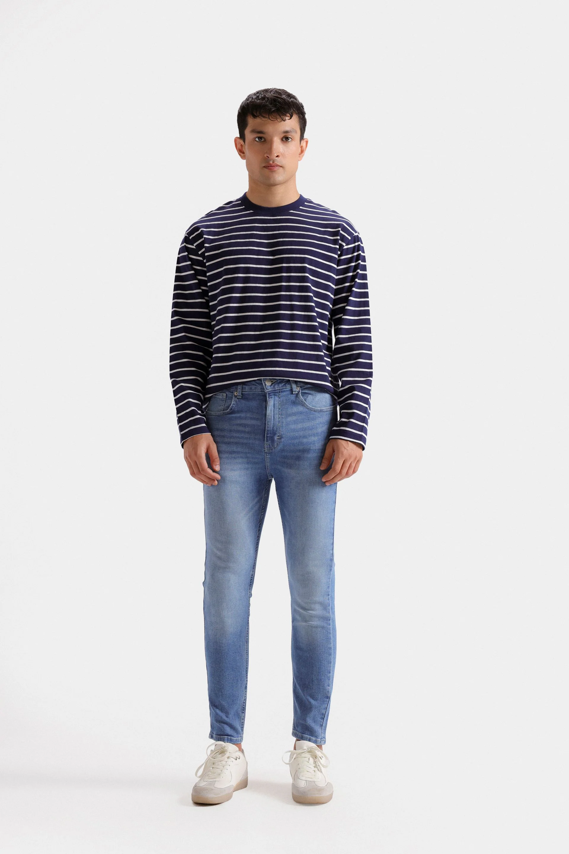 Carrot Fit Jeans - Image 17