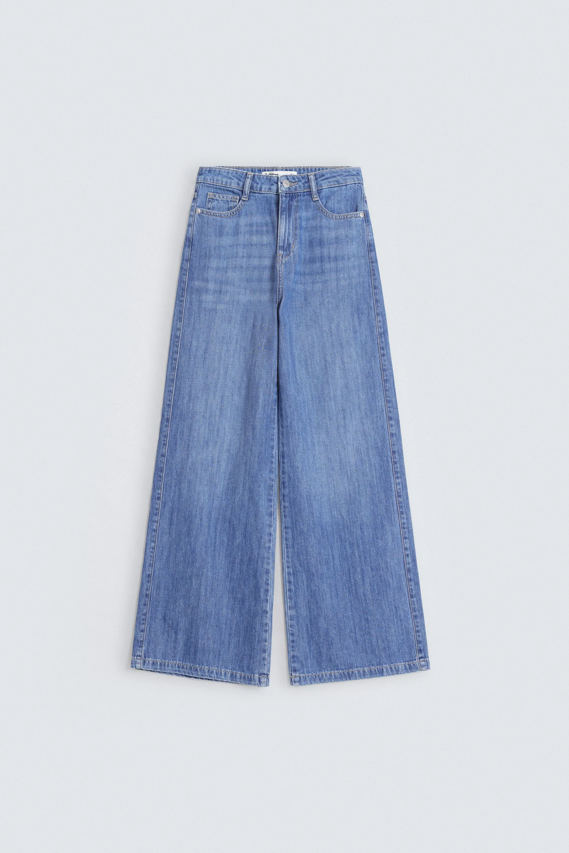 High-Waist Wide Leg Jeans - Image 9