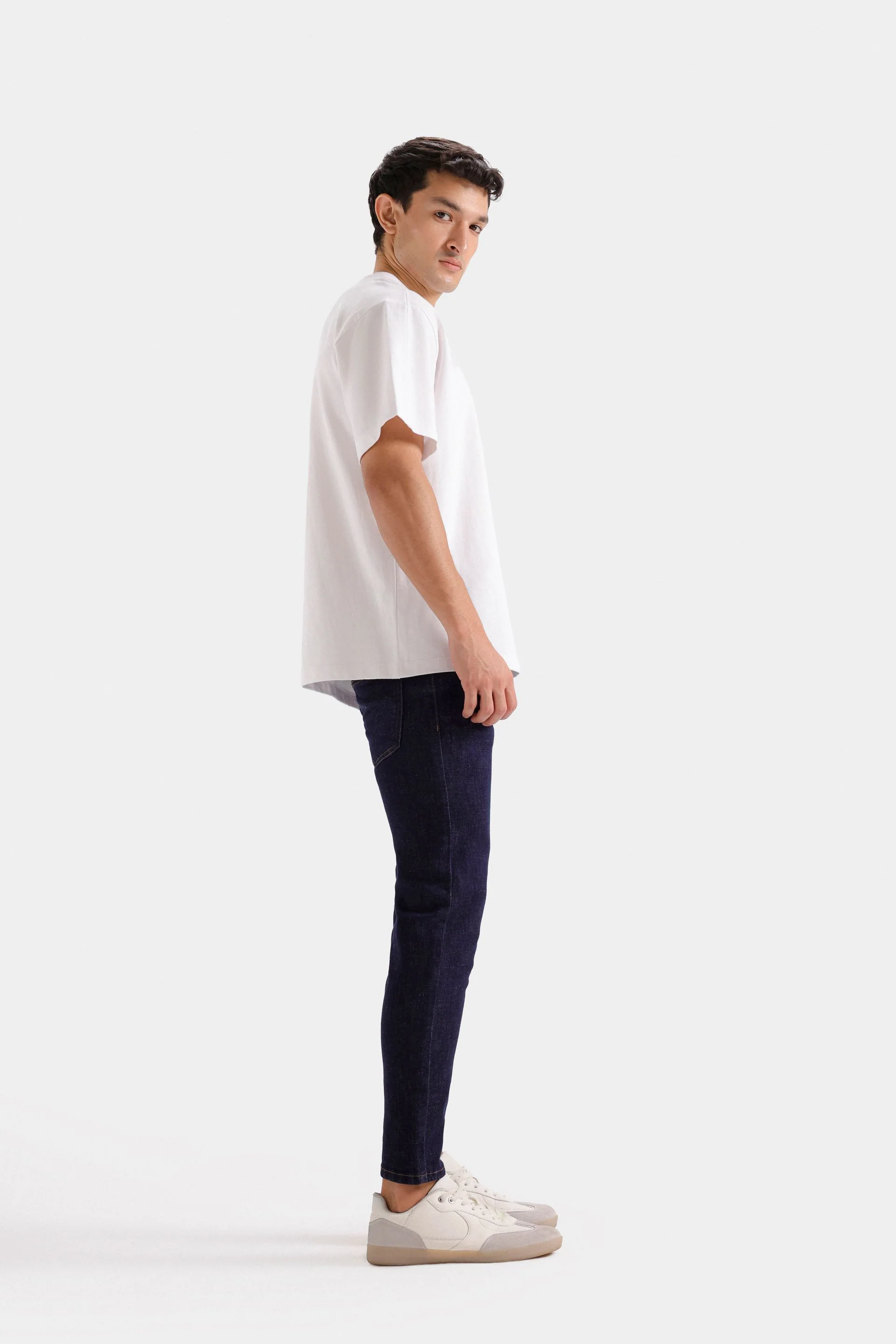 Slim Cropped Jeans - Image 11