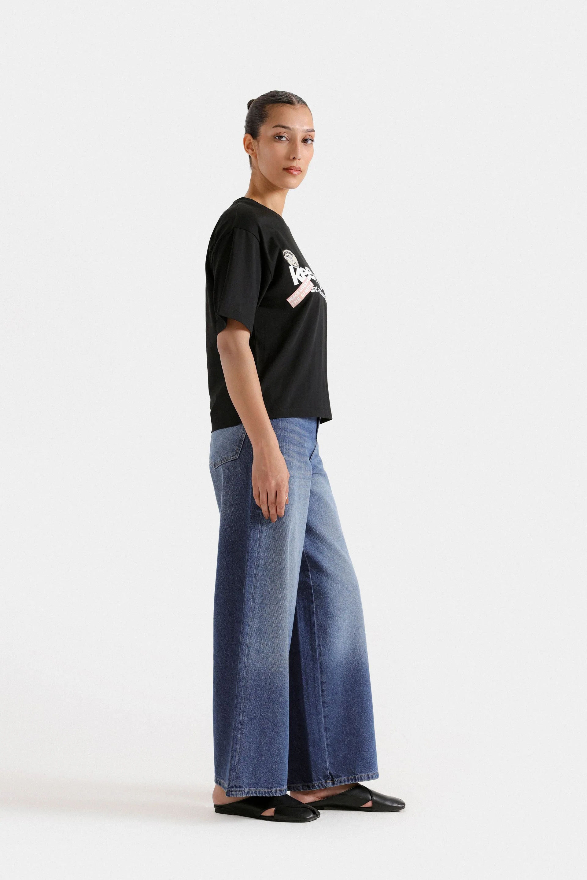 Wide Leg High Rise Jeans - Image 3