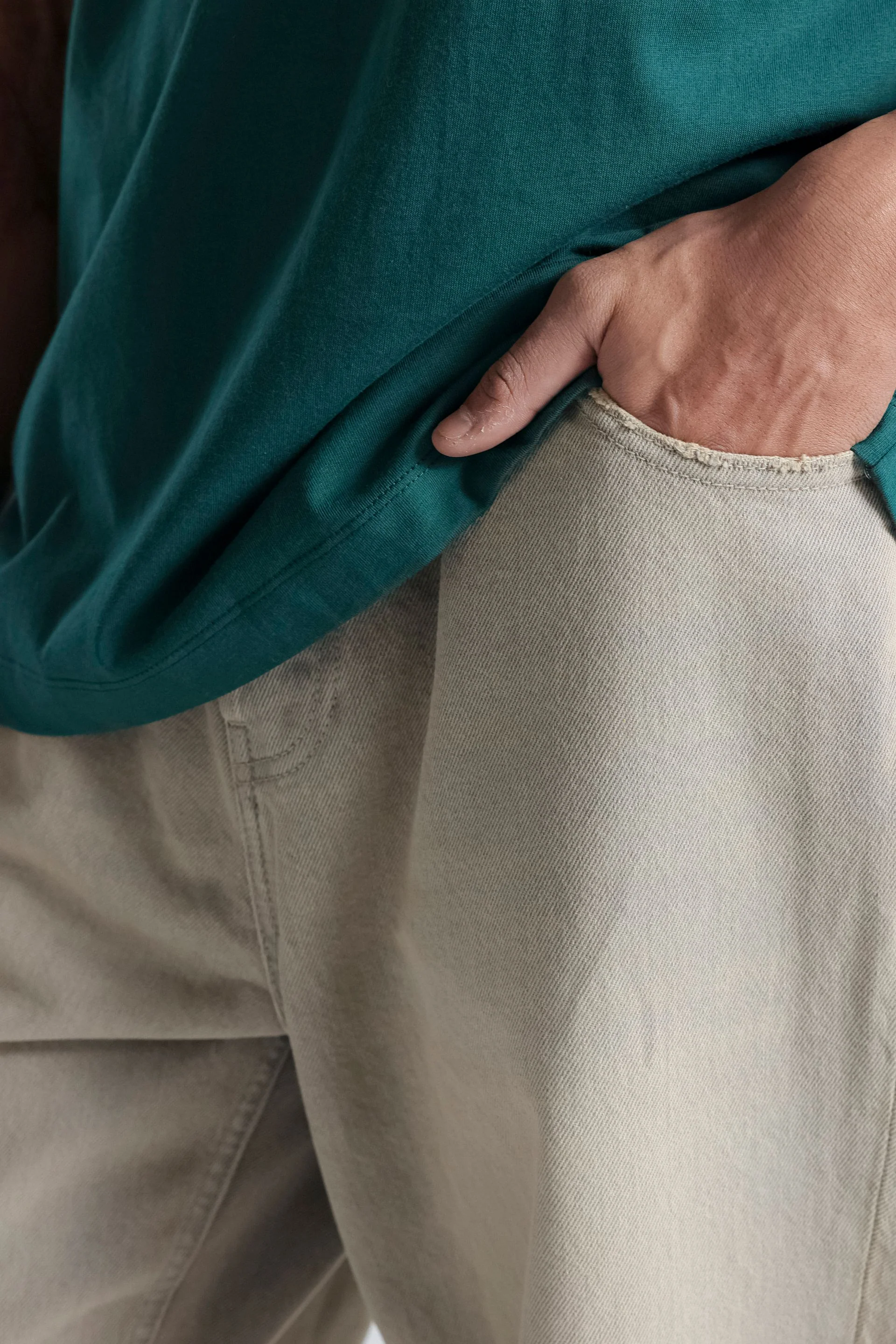 Loose Relaxed Fit Jeans - Image 2