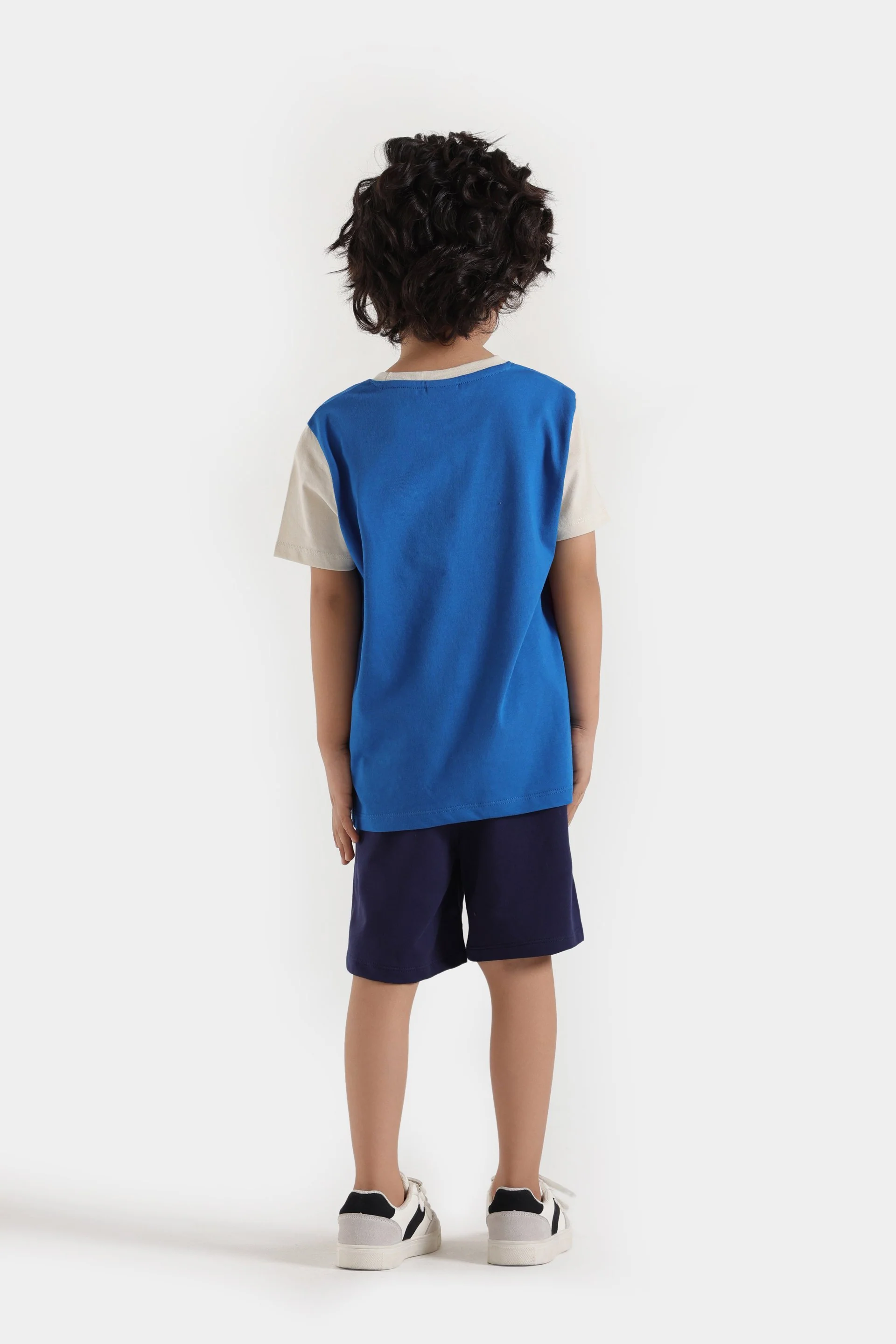 Color-Block Graphic T-Shirt - Image 5