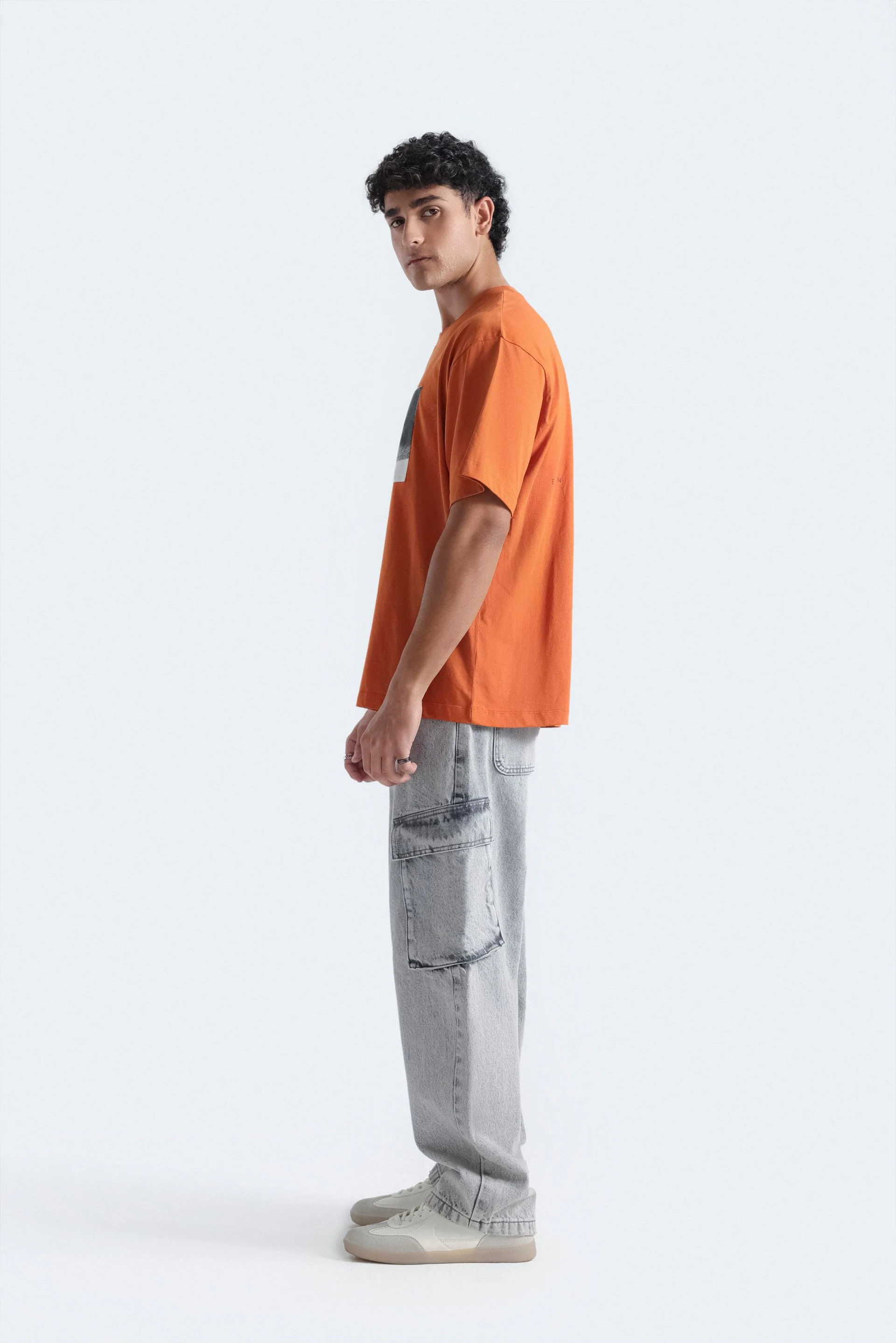 Skater Fit Cargo Jeans - Image 11