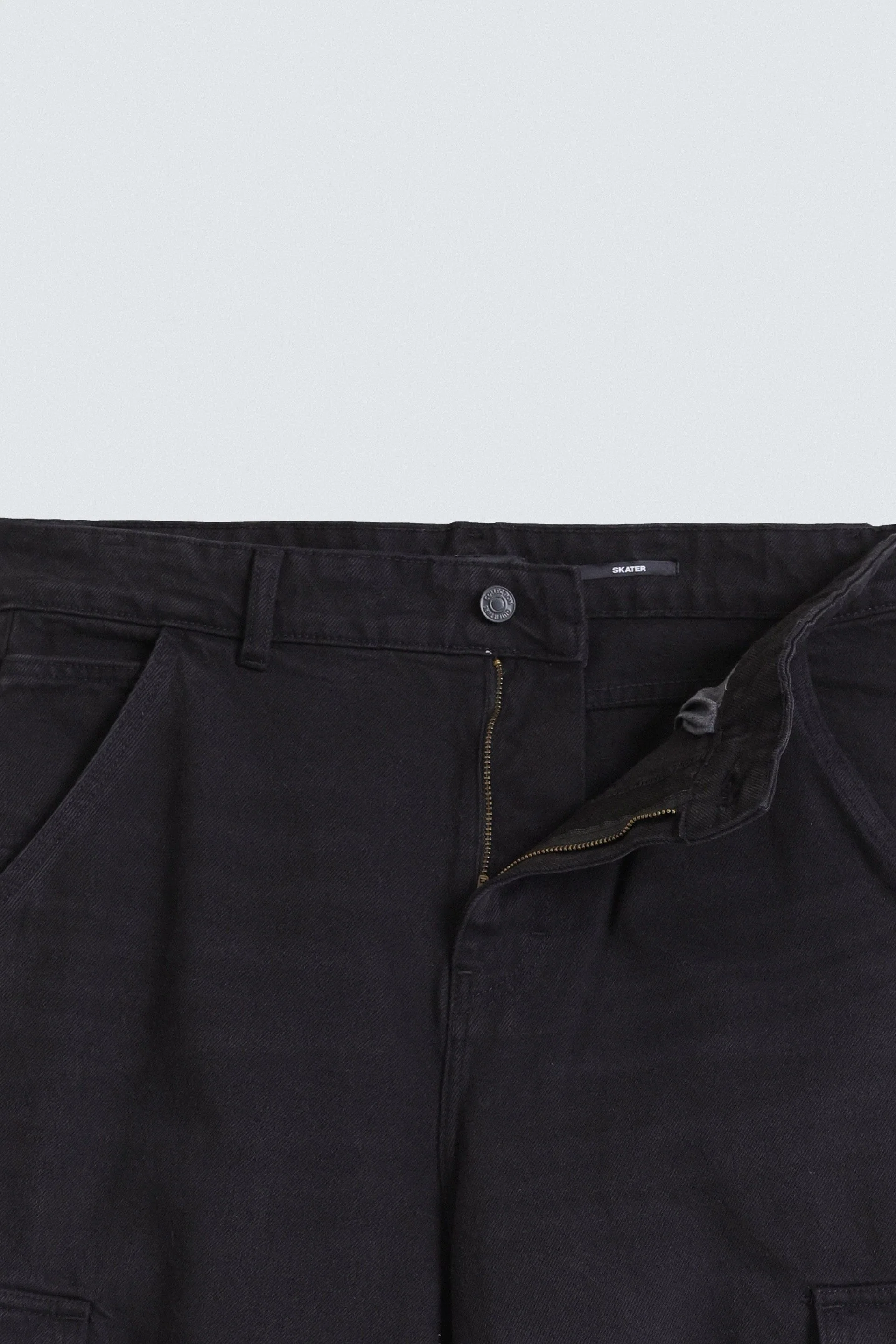 Skater Fit Cargo Jeans - Image 6