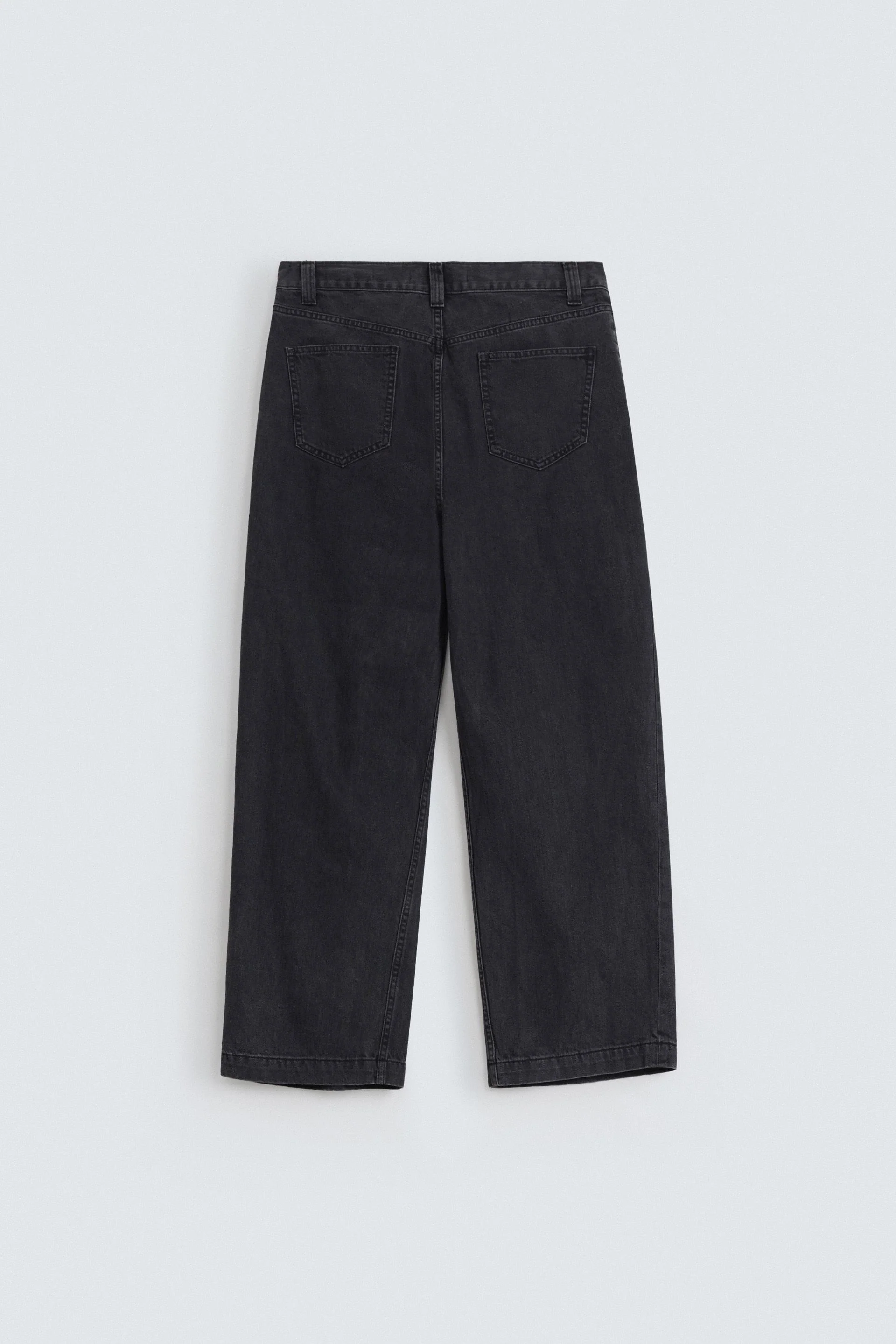 Baggy Fit Jeans - Image 8