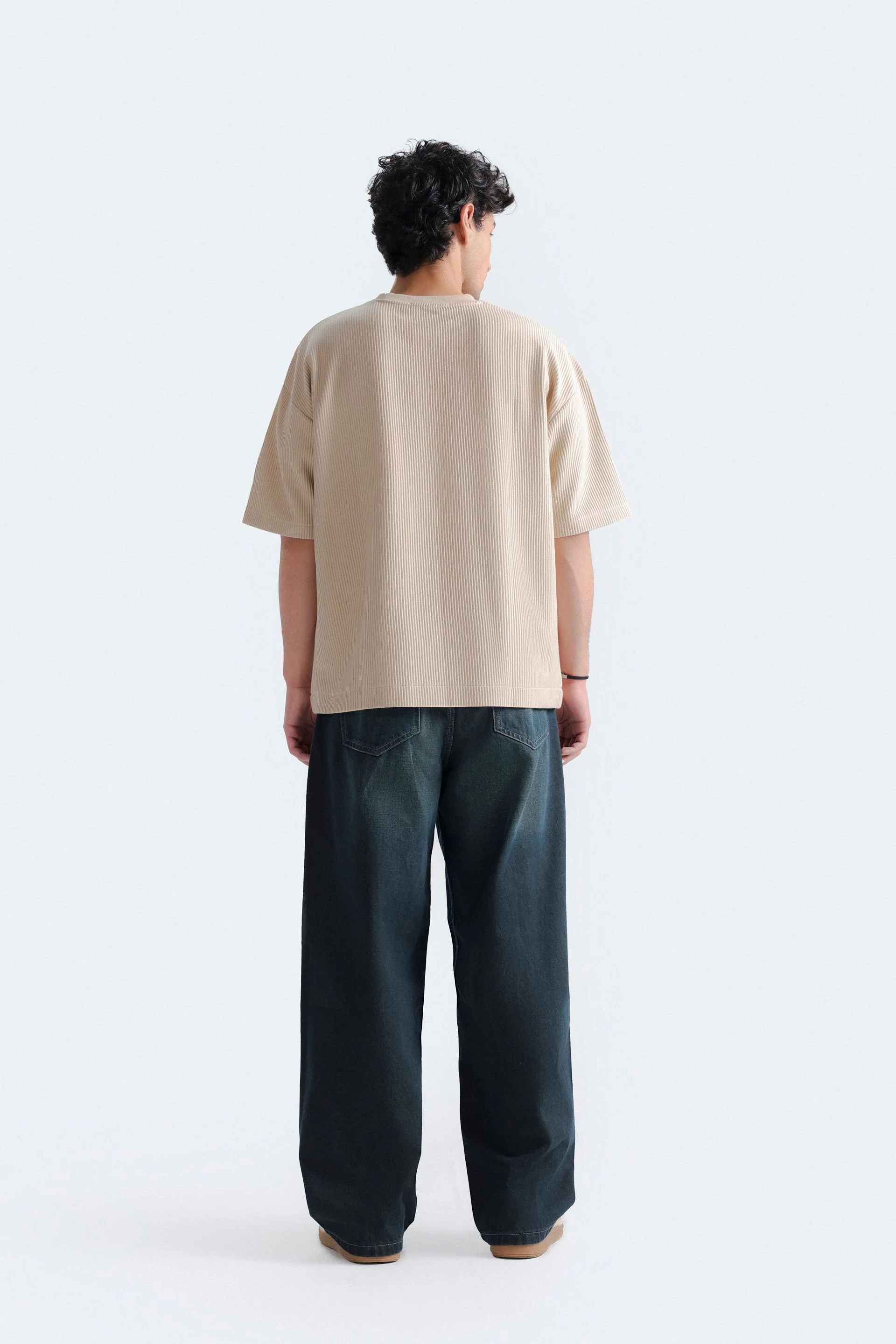 Baggy Fit Jeans - Image 12