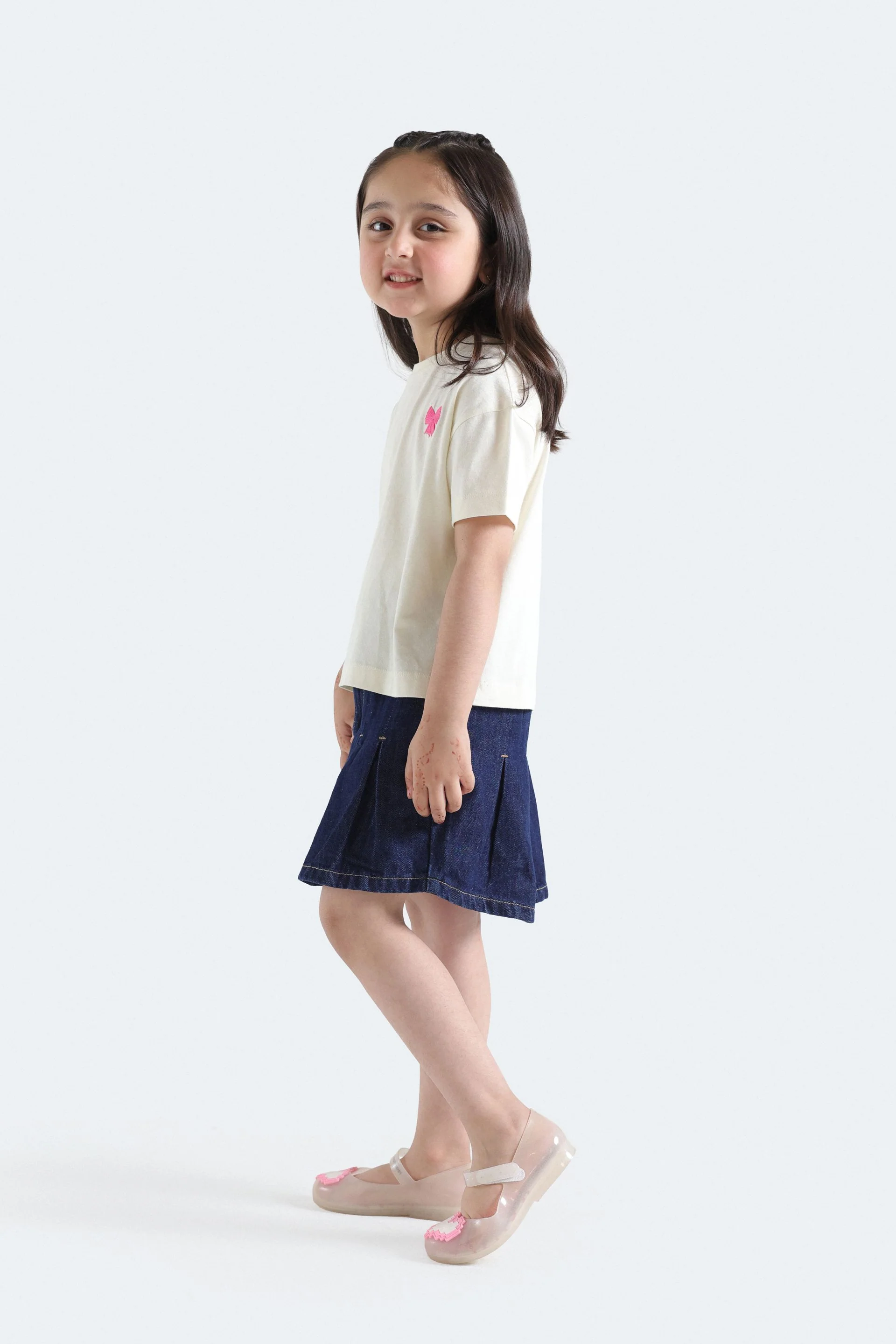 Embroidered Bow T-Shirt - Image 5