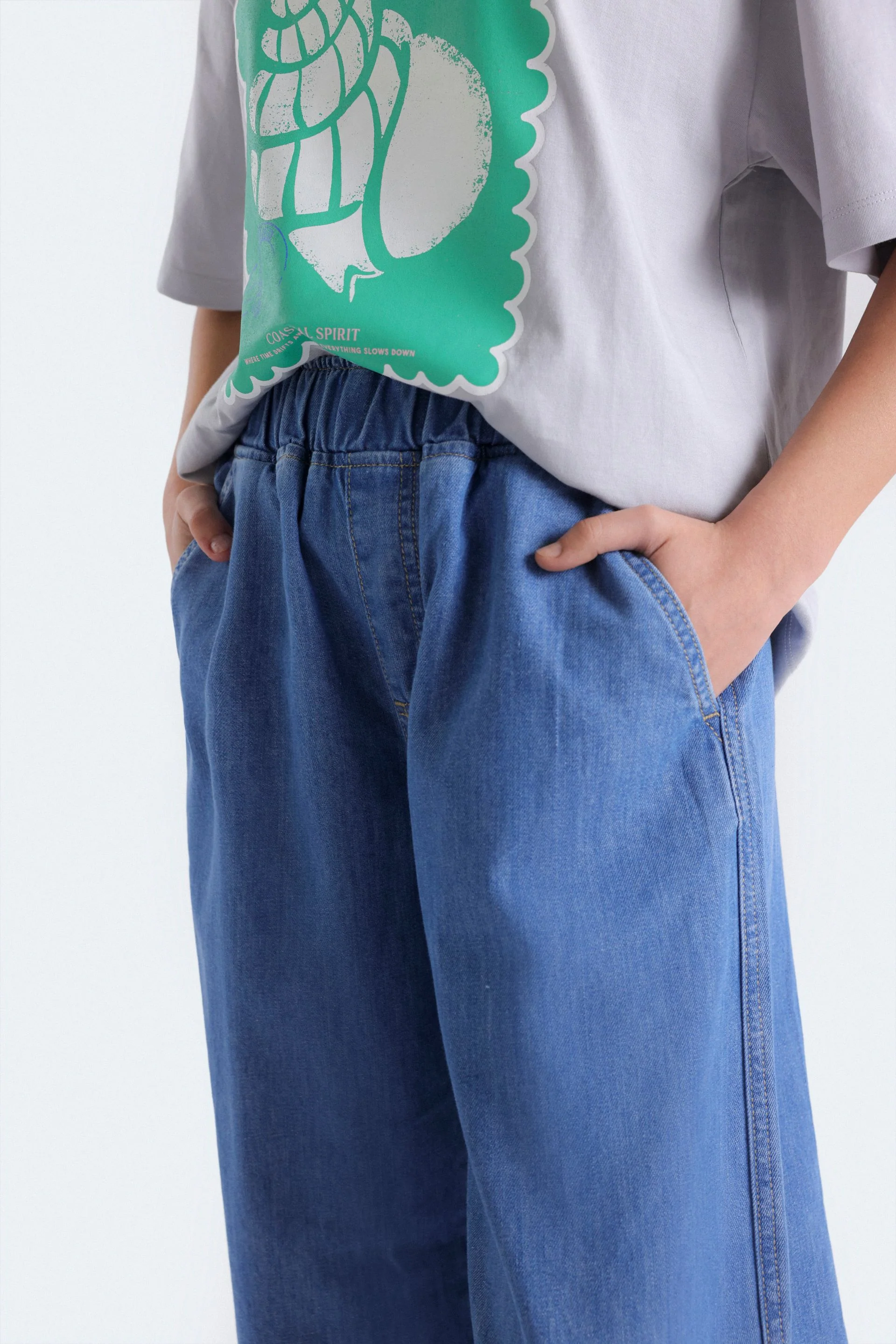 Barrel Fit Jeans - Image 2