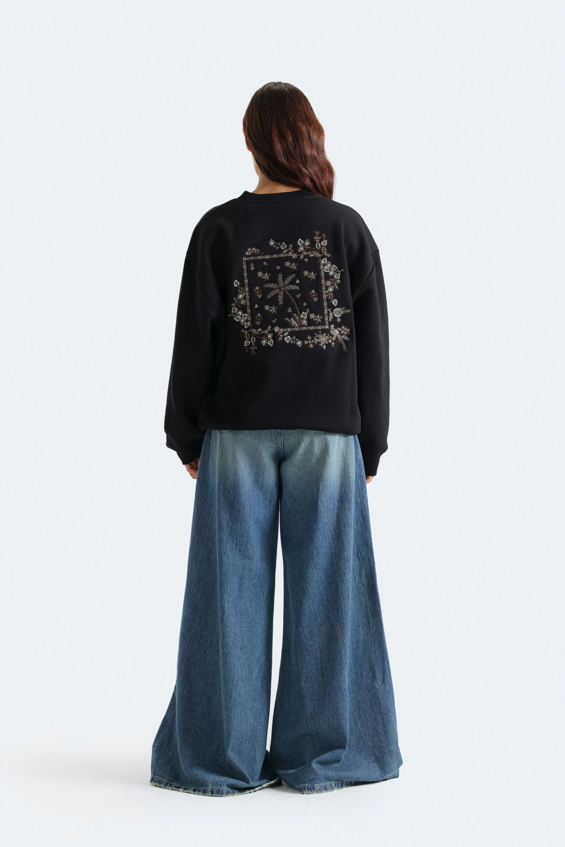 Extreme Wide Leg Jeans - Image 4