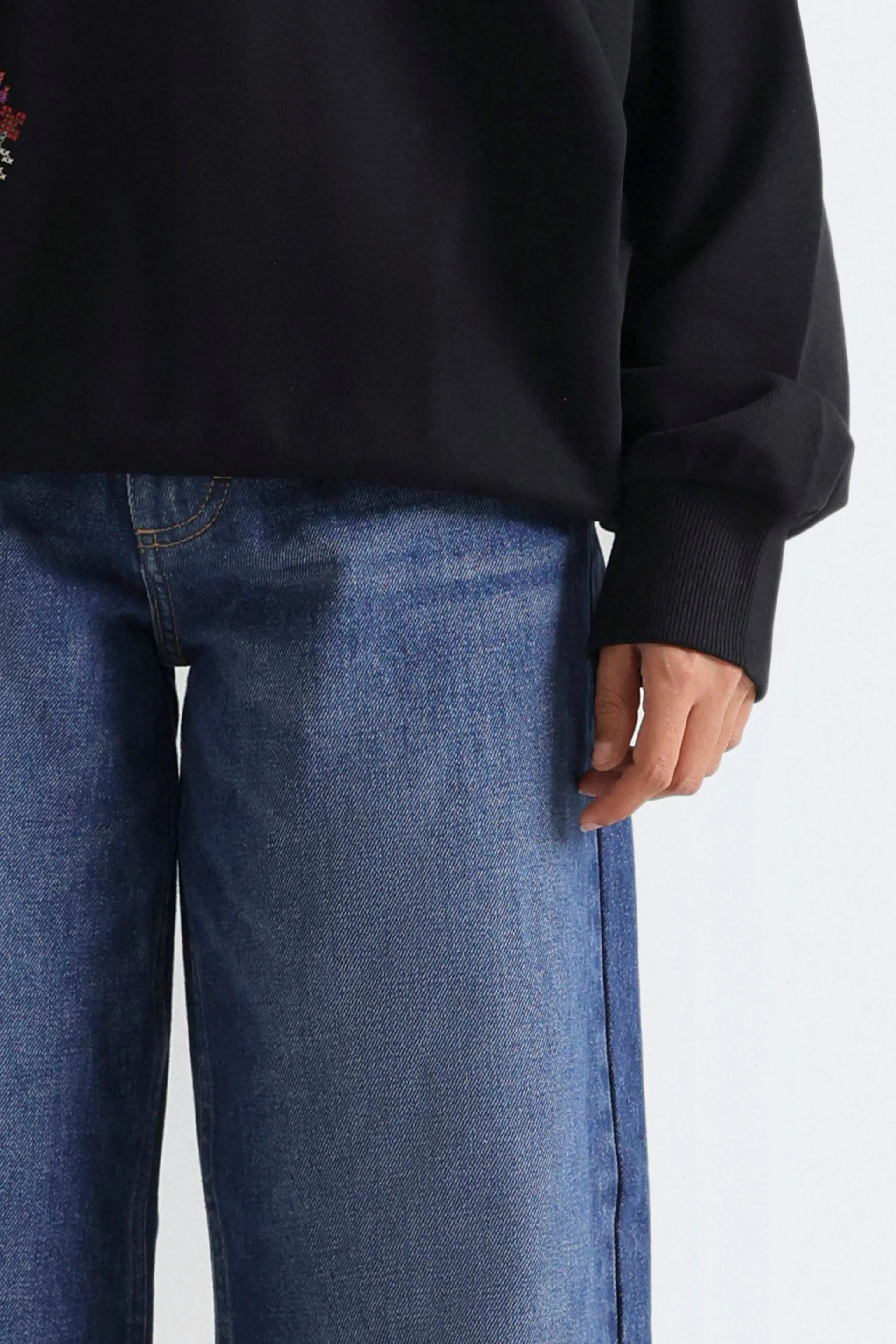 Wide Leg Jeans - Image 2