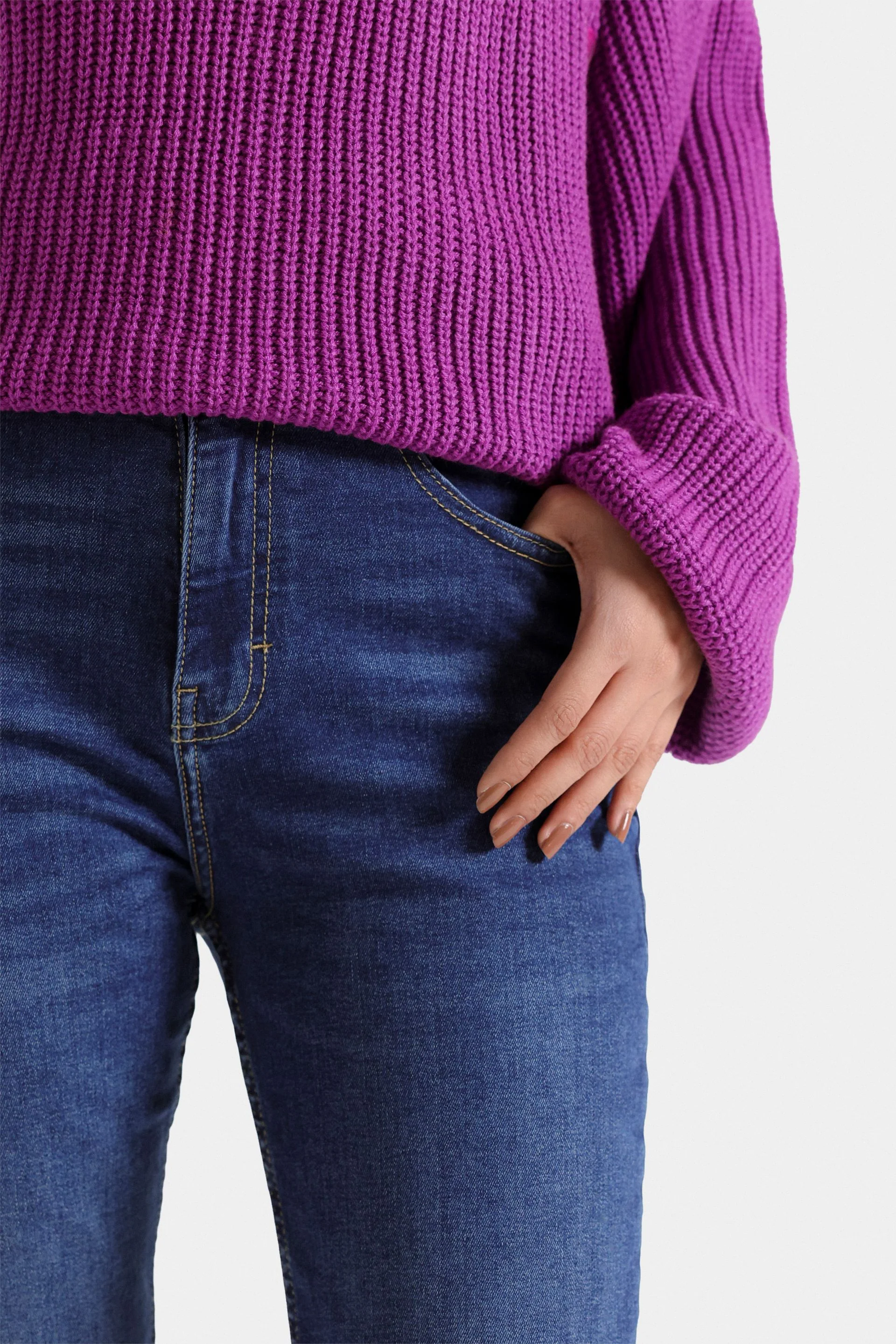 Mini Flared Jeans - Image 2