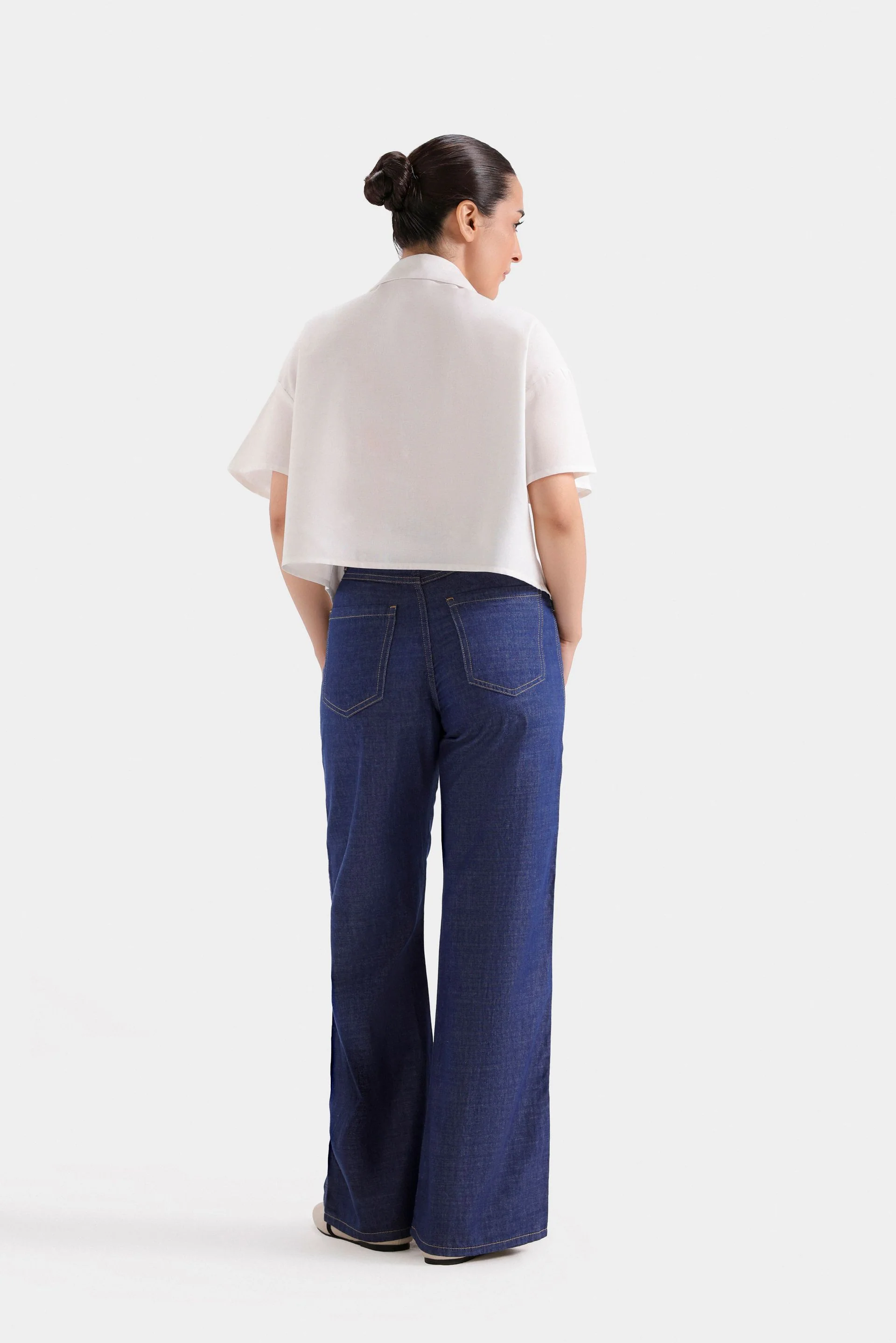 Cropped Embroidered Blouse - Image 4