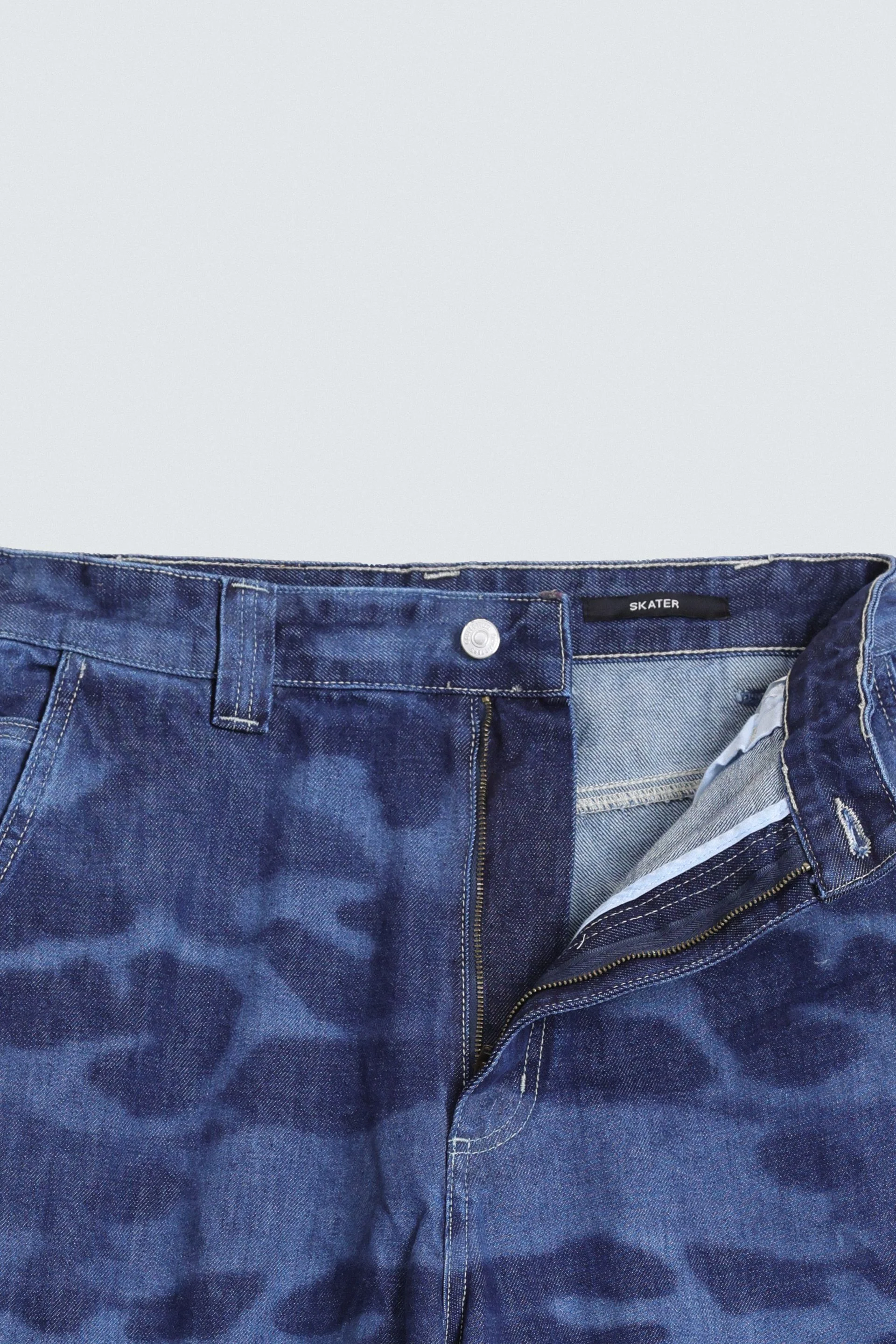 Skater Fit Jeans With Laser Print - Image 7