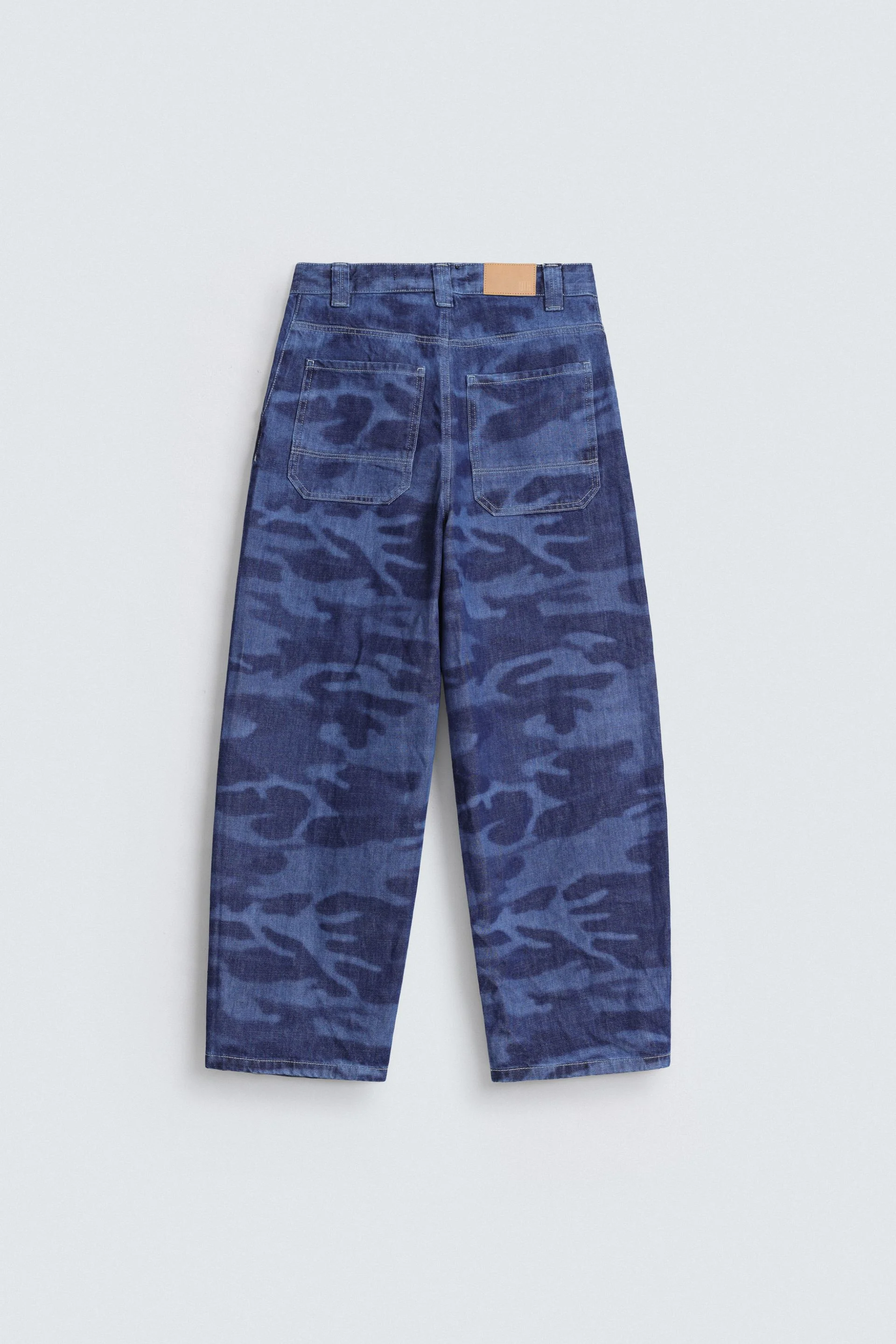 Skater Fit Jeans With Laser Print - Image 8