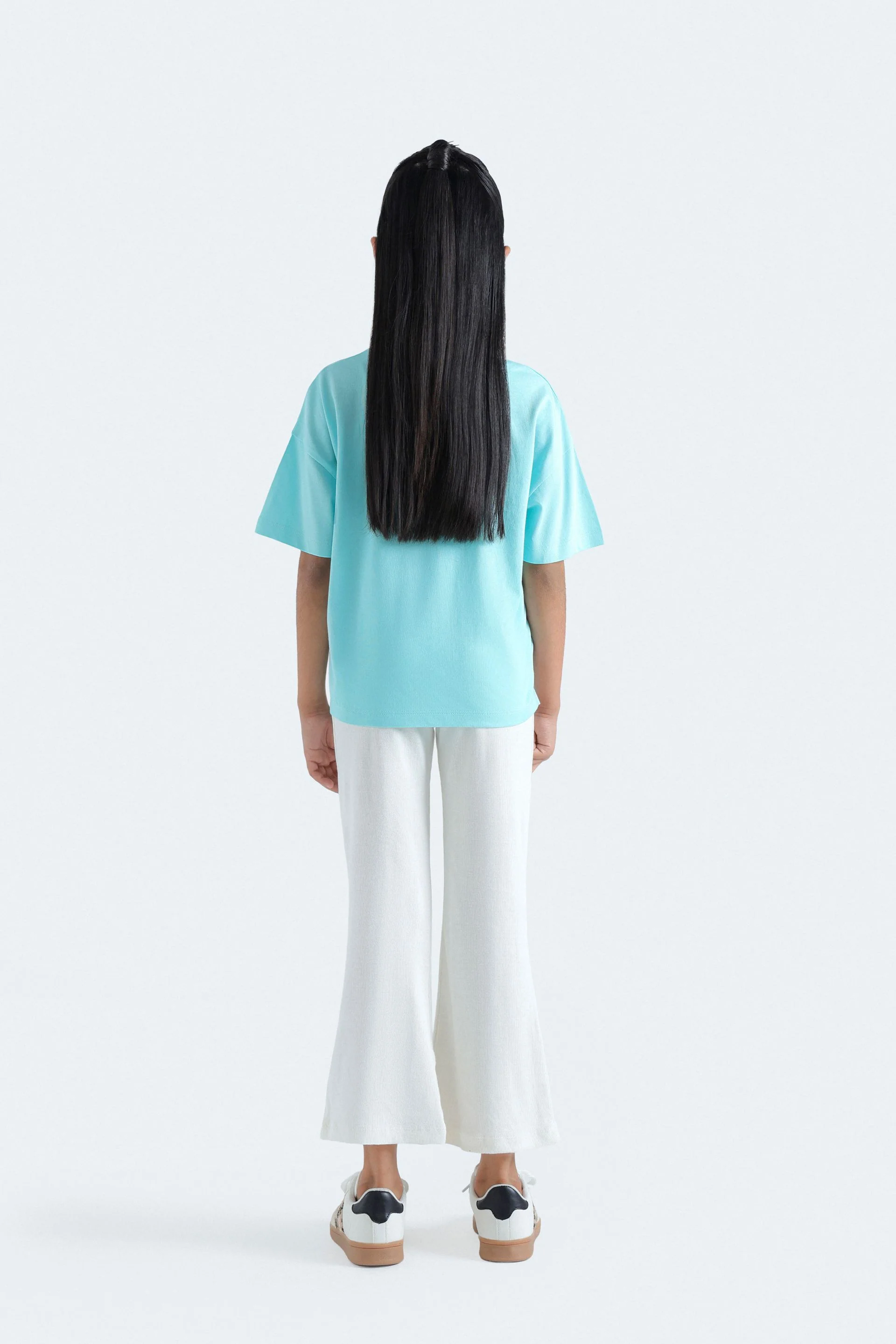 Cropped Character Graphic T-Shirt - Image 3