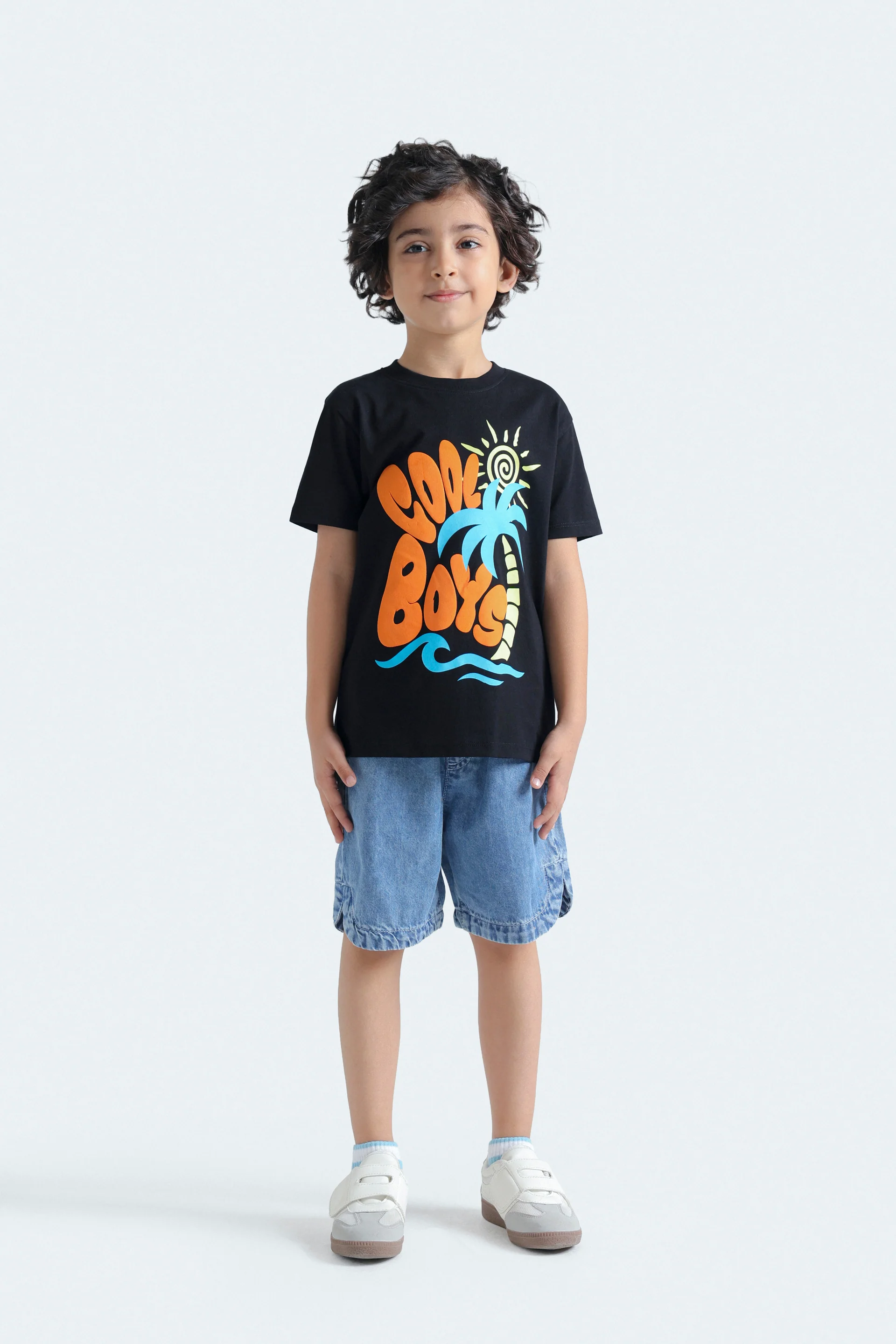 Tropical Graphic T-Shirt - Image 4