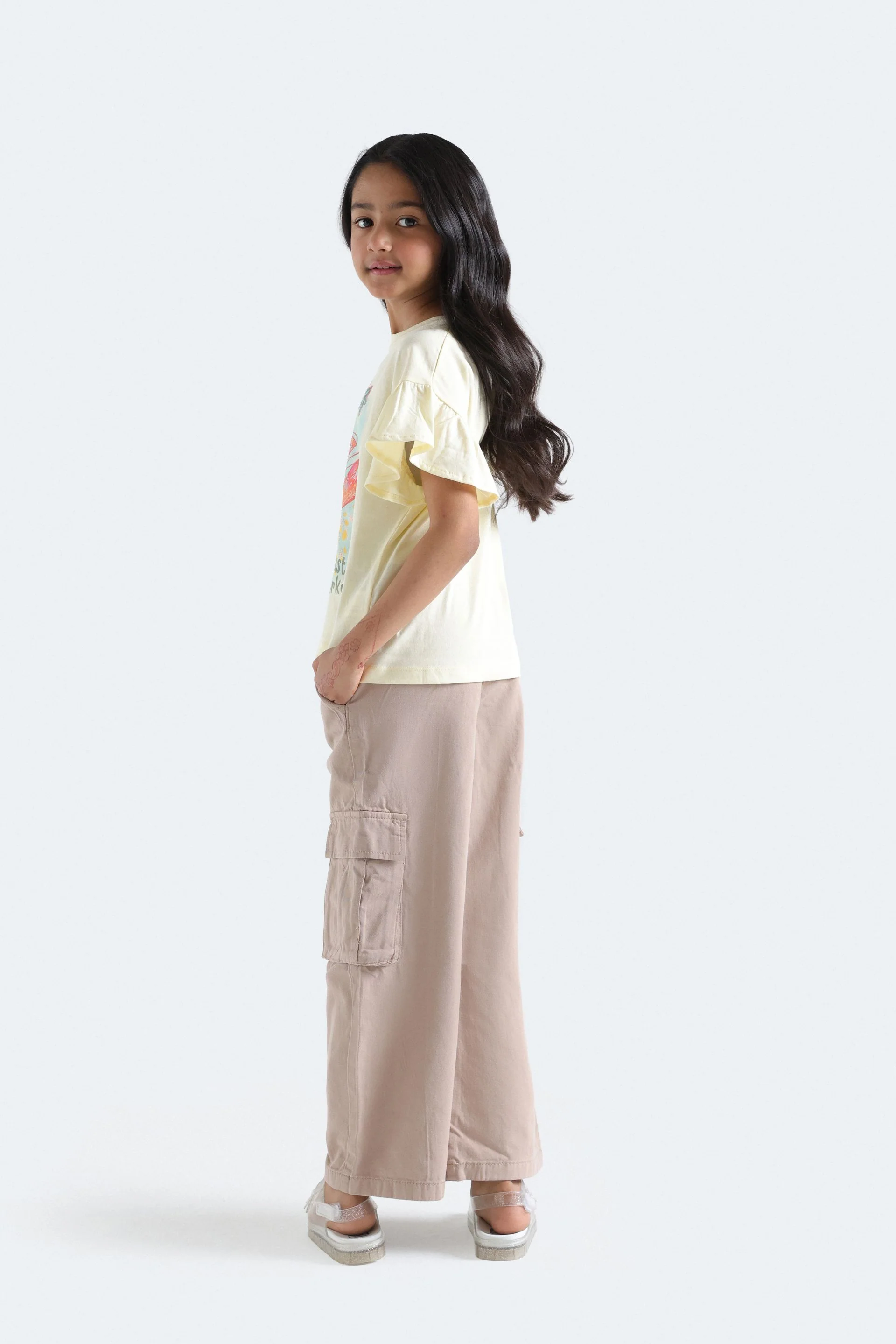 Cropped Graphic T-Shirt - Image 6