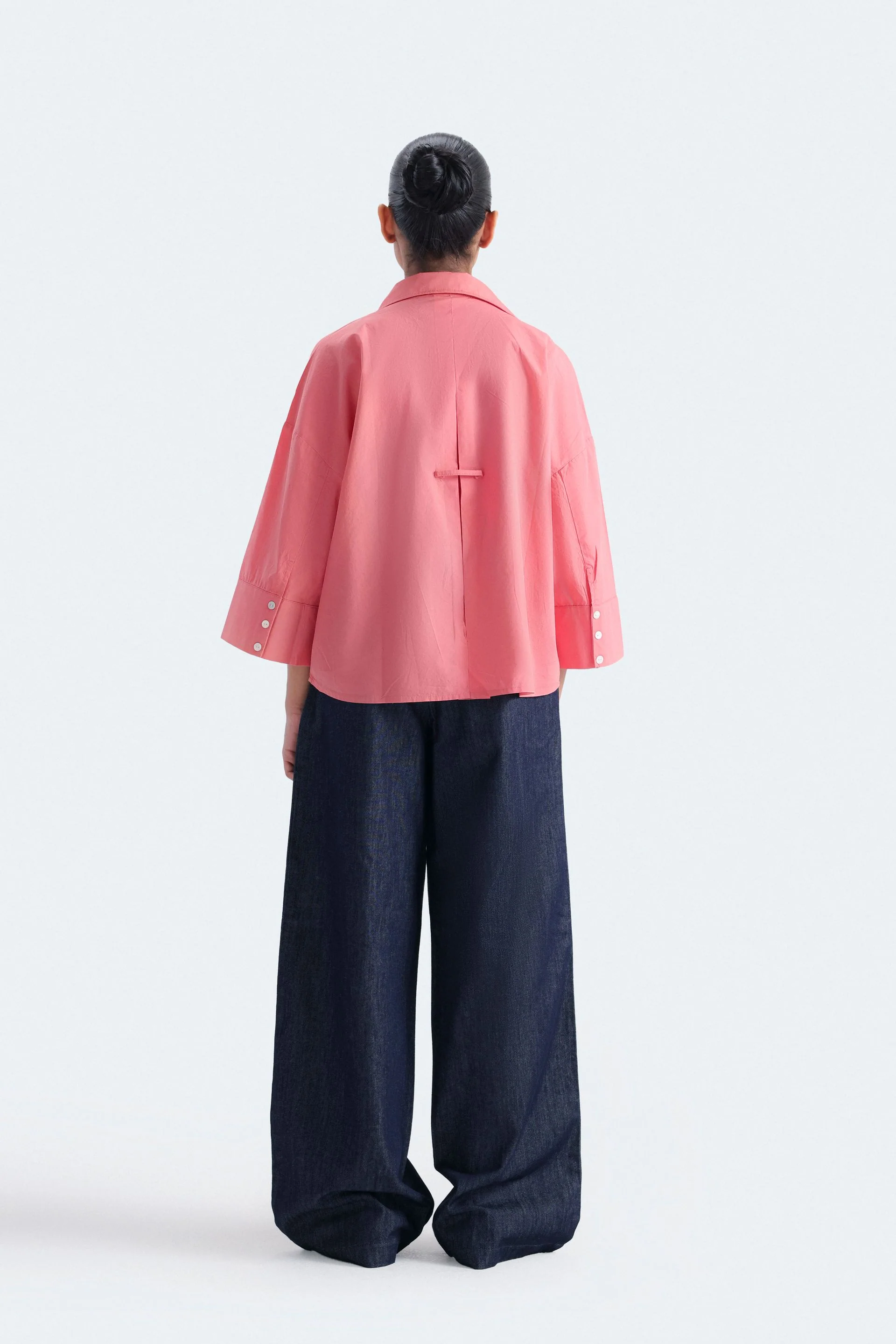 Cropped Poplin Shirt - Image 11