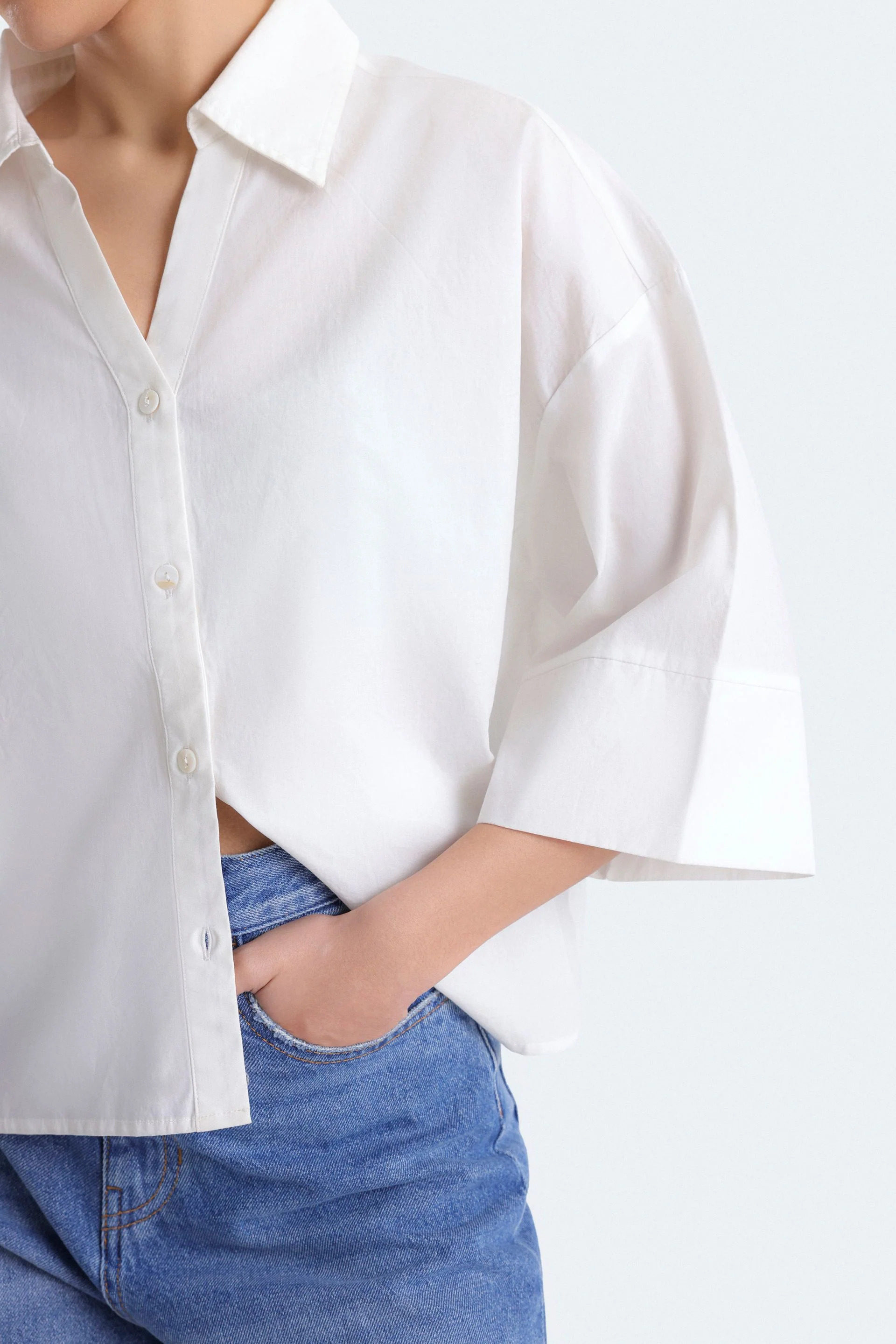 Cropped Poplin Shirt - Image 2