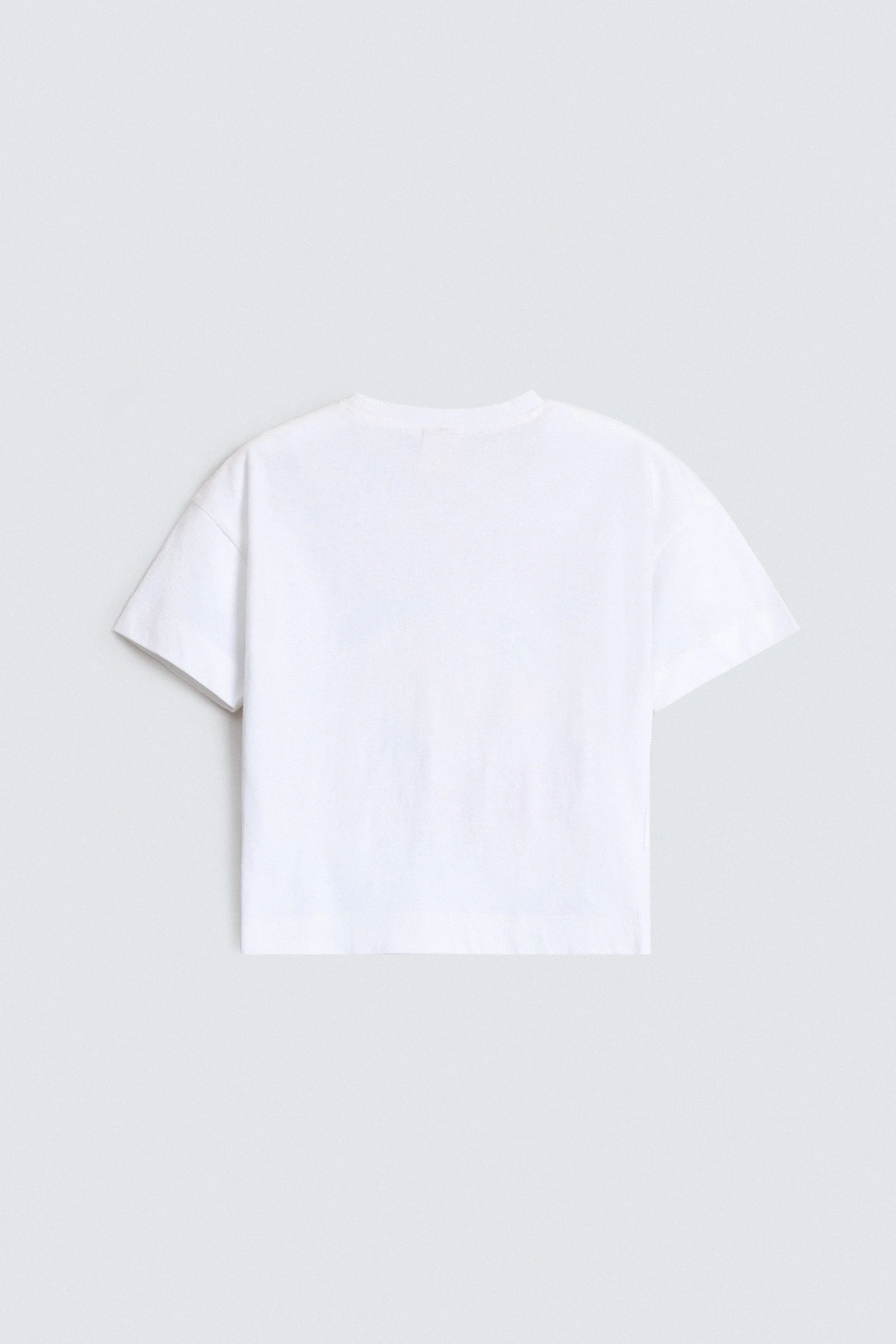 Cropped Graphic T-Shirt - Image 3