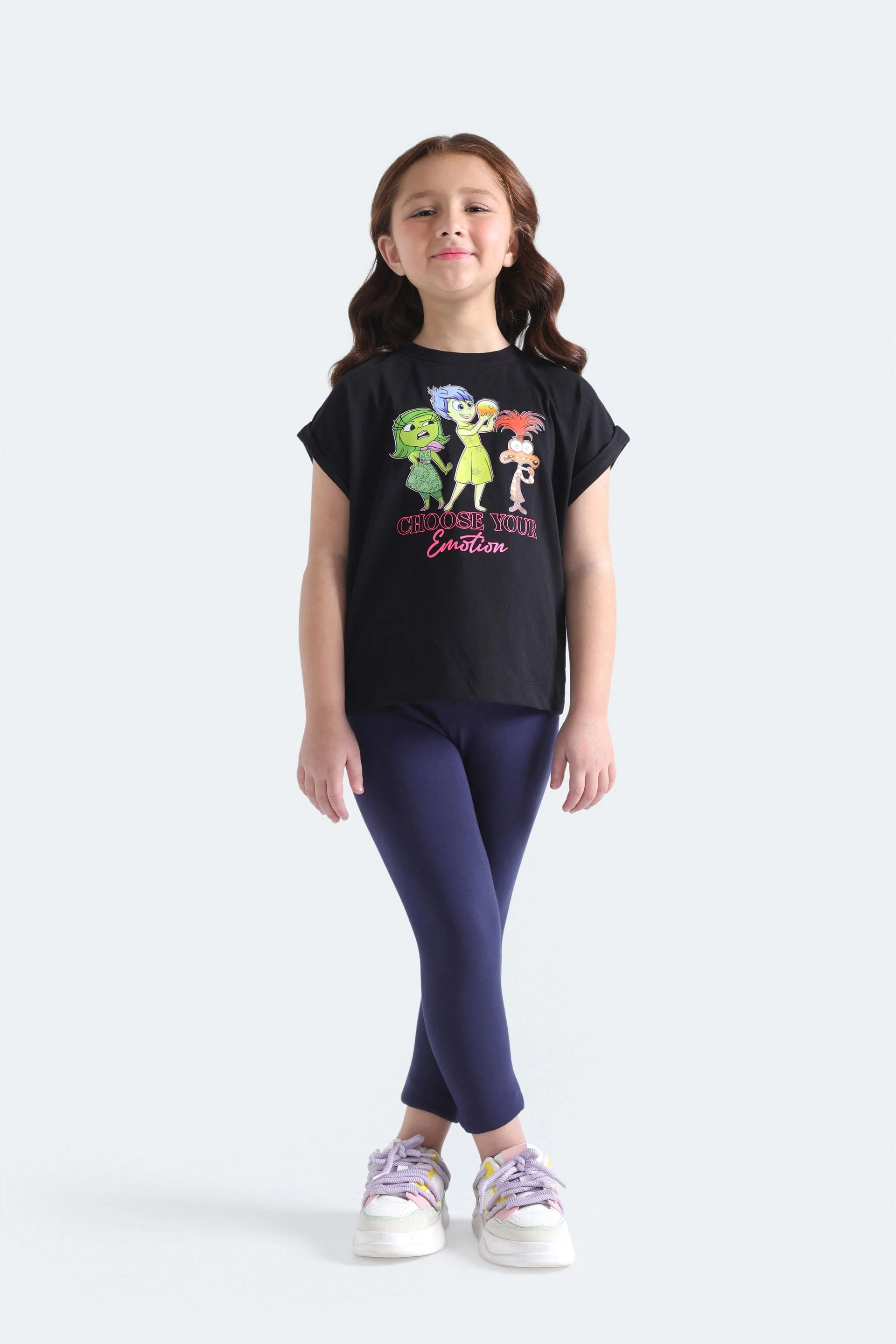 Cropped Character Graphic T-Shirt - Image 4